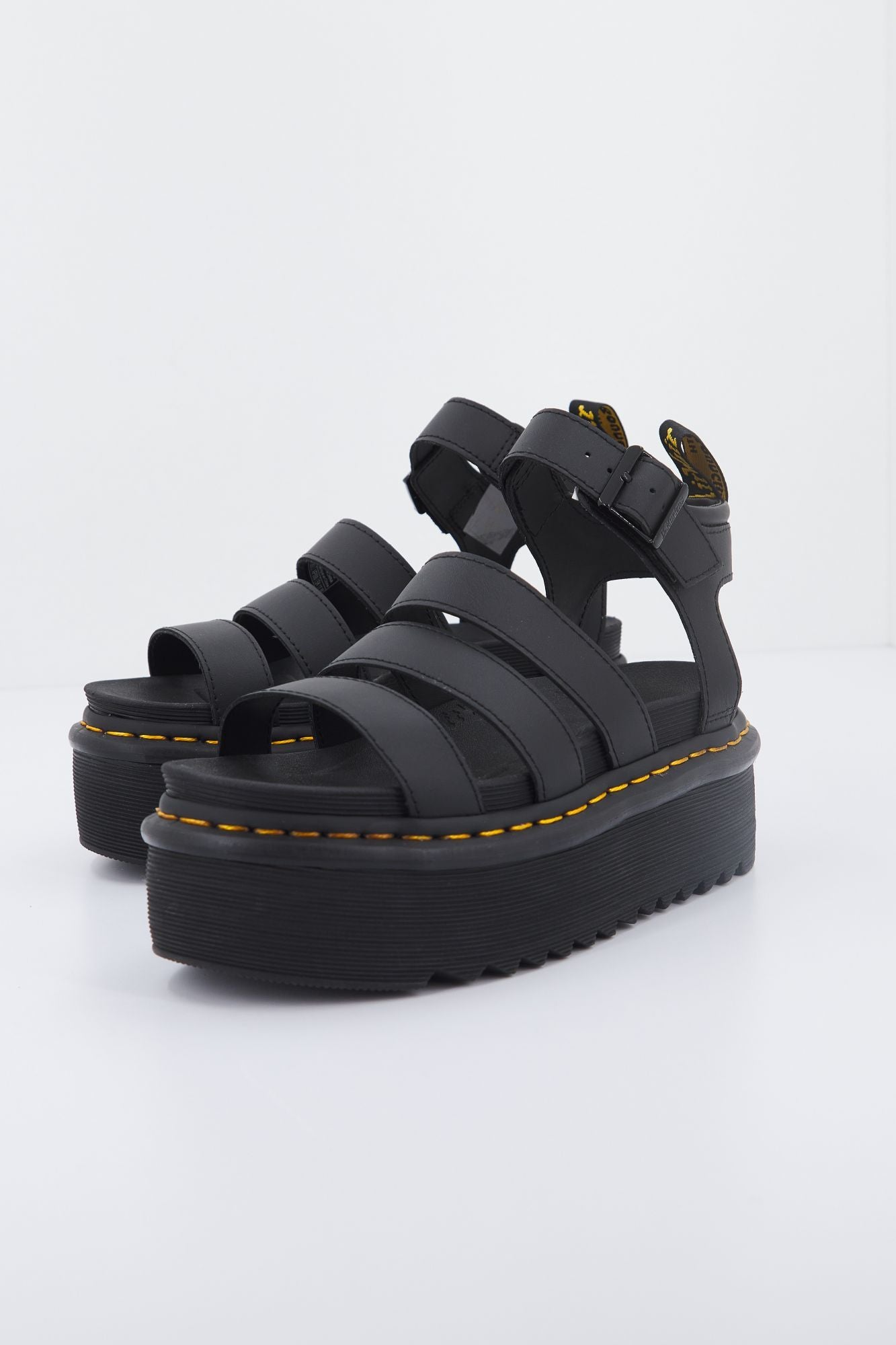 DR. MARTENS BLAIRE QUAD en color NEGRO (4)