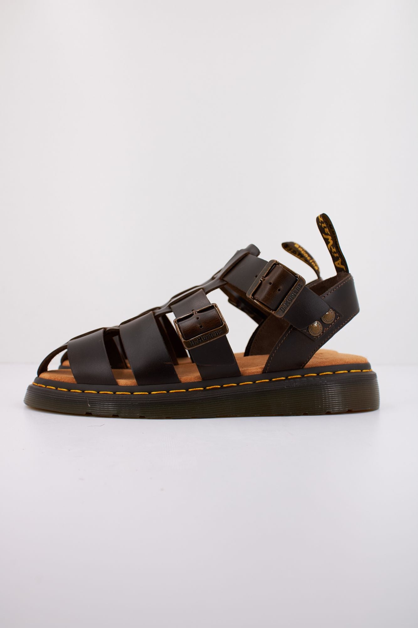 DR. MARTENS GARIN en color MARRON (1)
