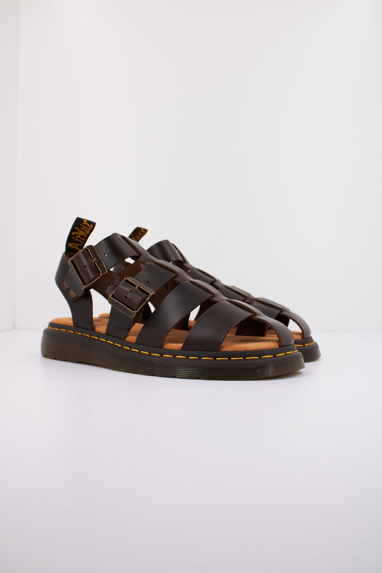 DR. MARTENS GARIN en color MARRON (2)