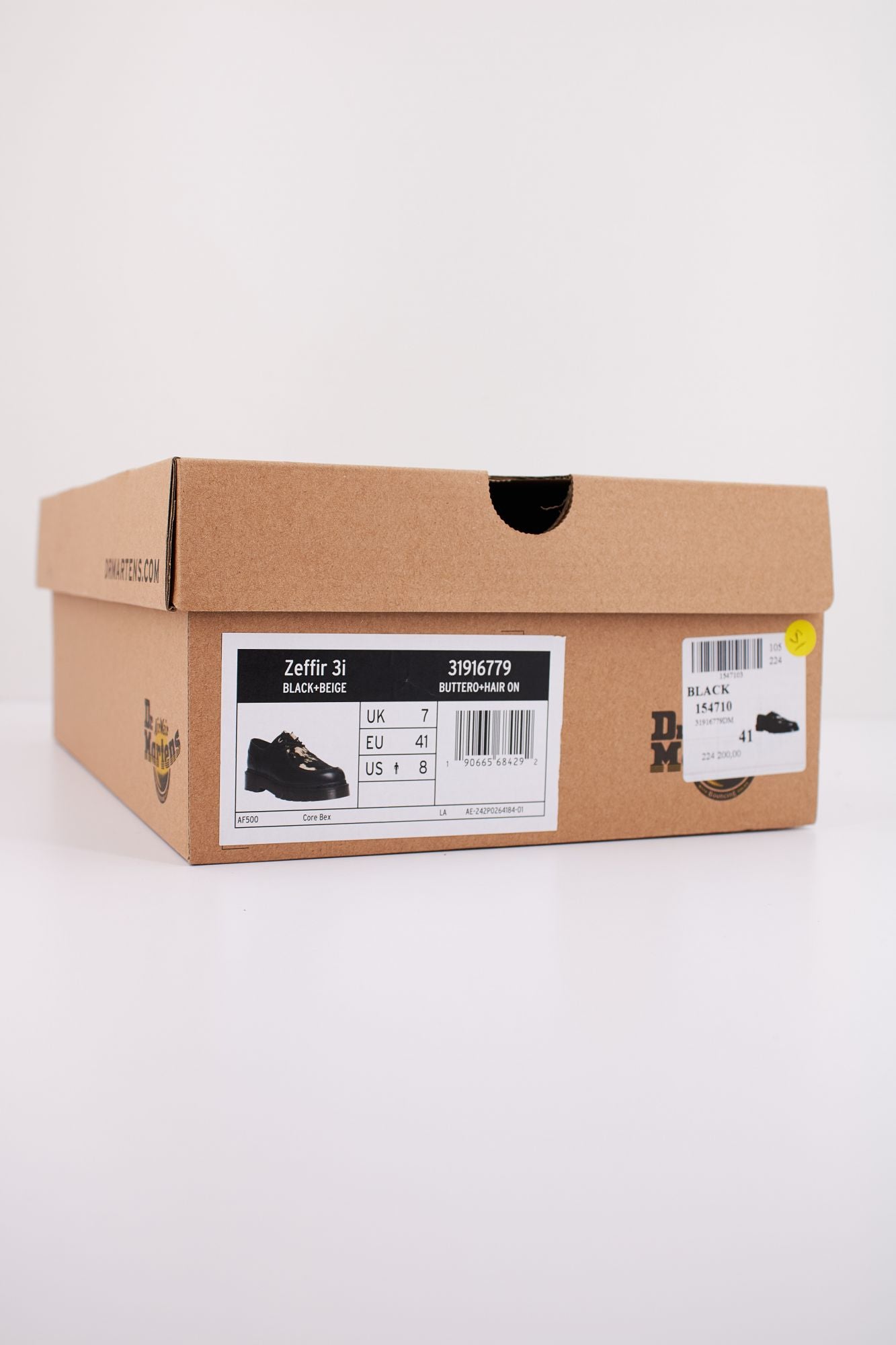 DR. MARTENS ZEFFIR 3I en color NEGRO (6)
