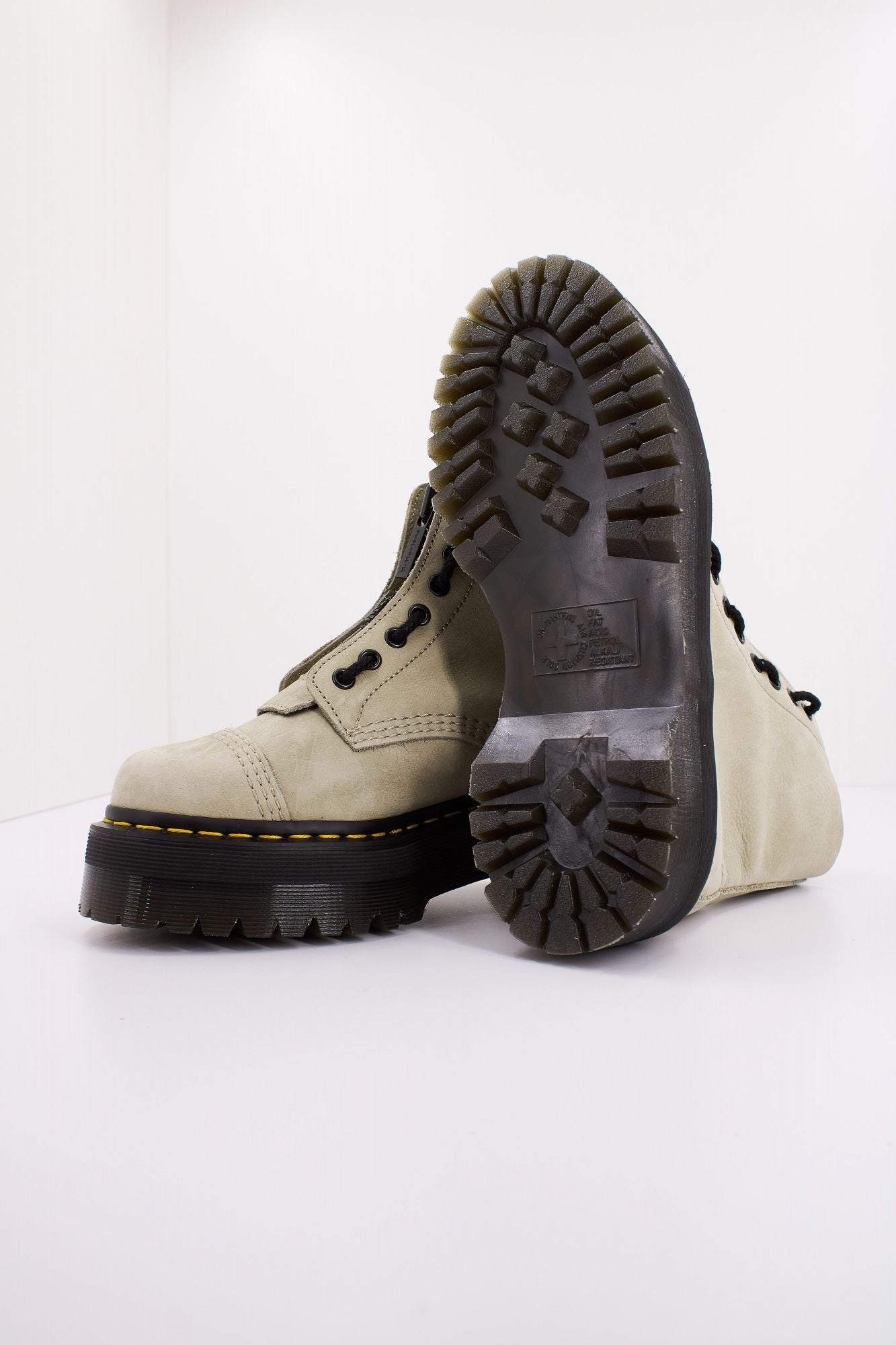 DR. MARTENS SINCLAIR en color BEIS (5)
