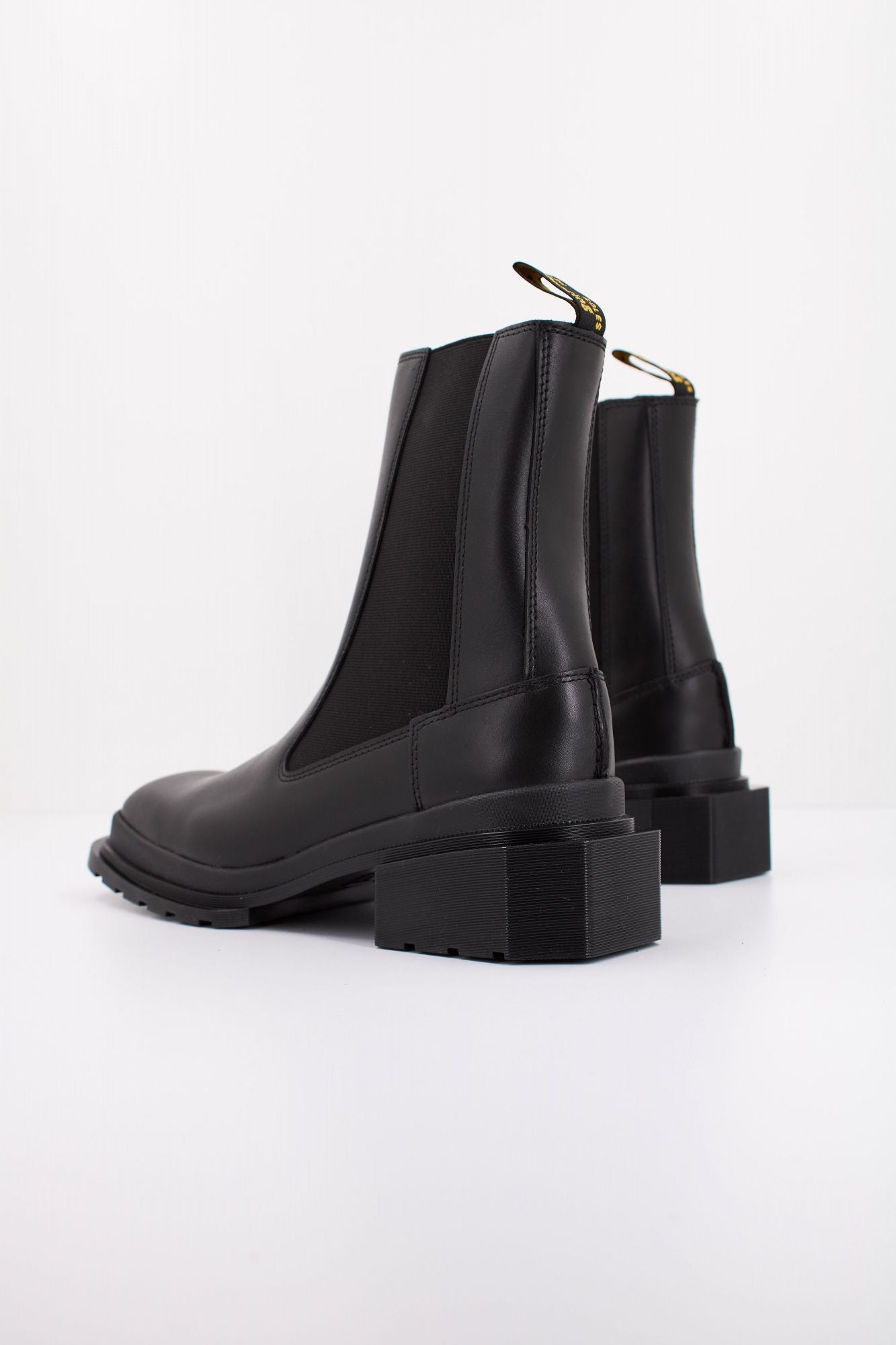 DR. MARTENS MAYBOLE CHELSEA en color NEGRO (4)