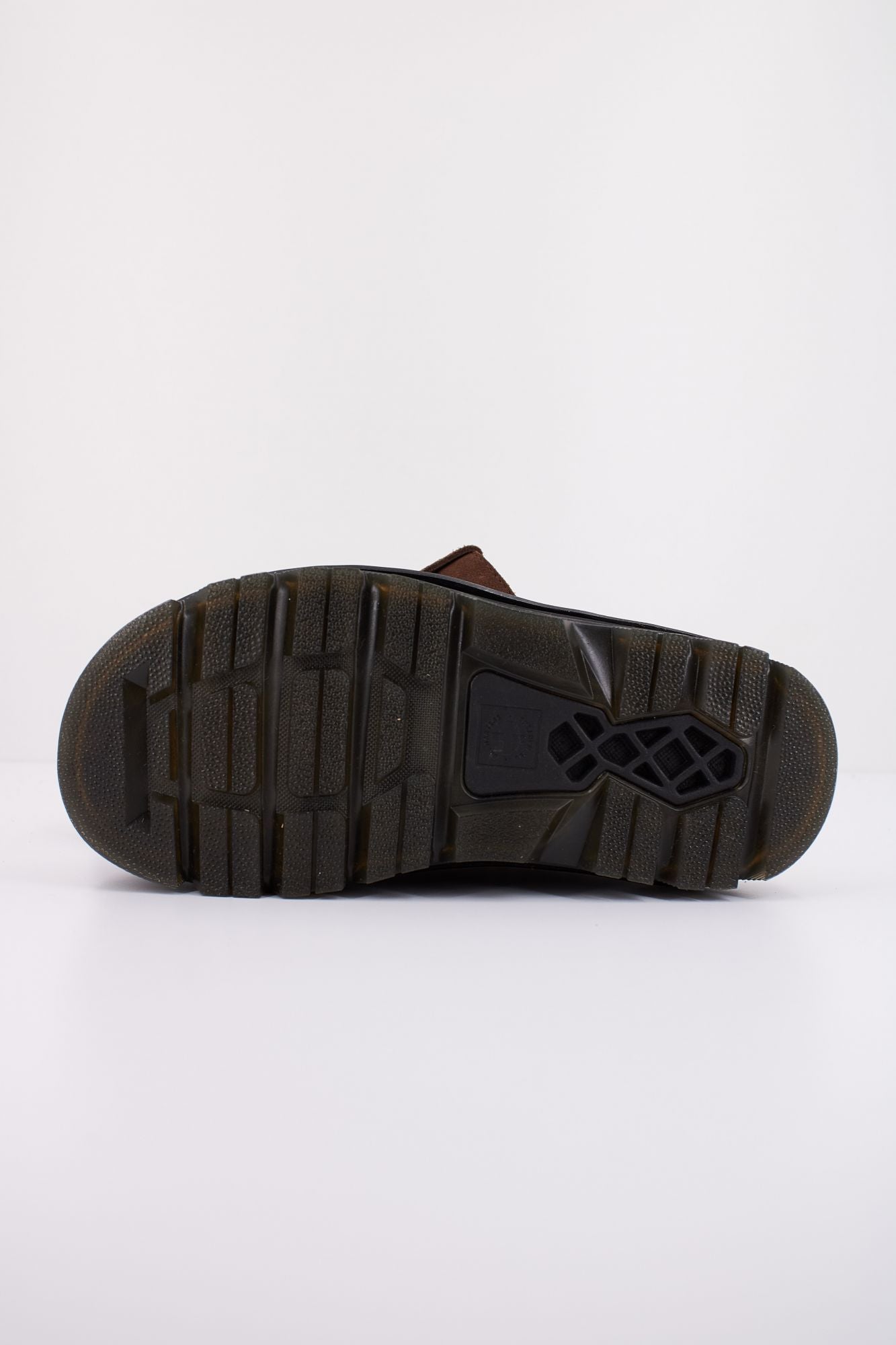 DR. MARTENS ZEBZAG MULE WL en color MARRON (5)