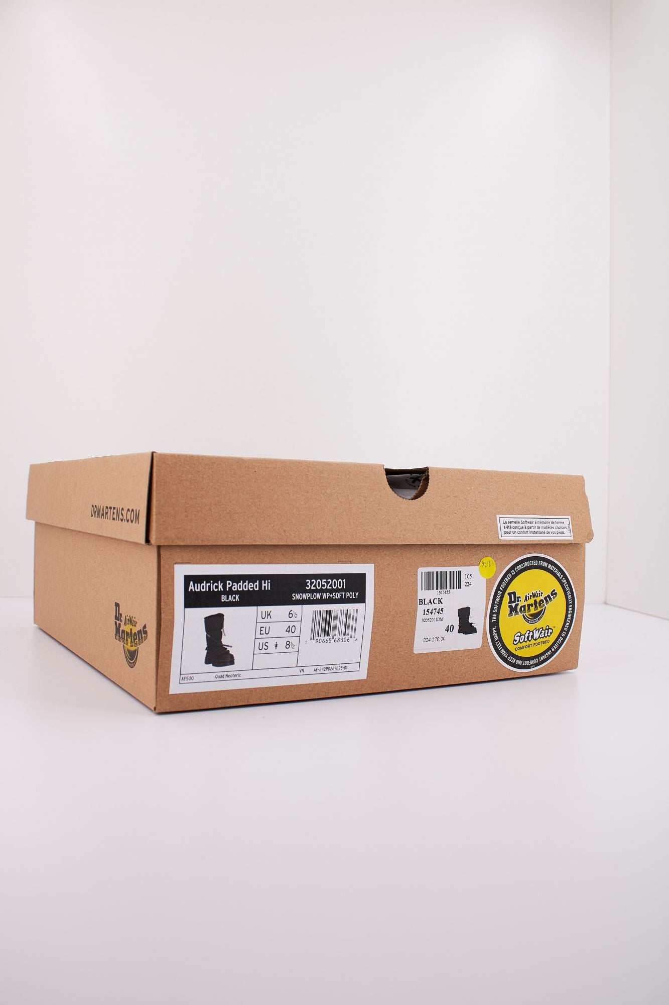 DR. MARTENS AUDRICK PADDED HI en color NEGRO (6)