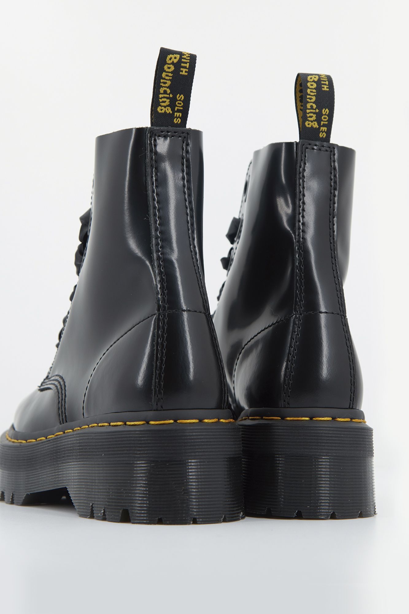 DR. MARTENS MOLLY 6-EYE BUTTERO en color NEGRO (3)