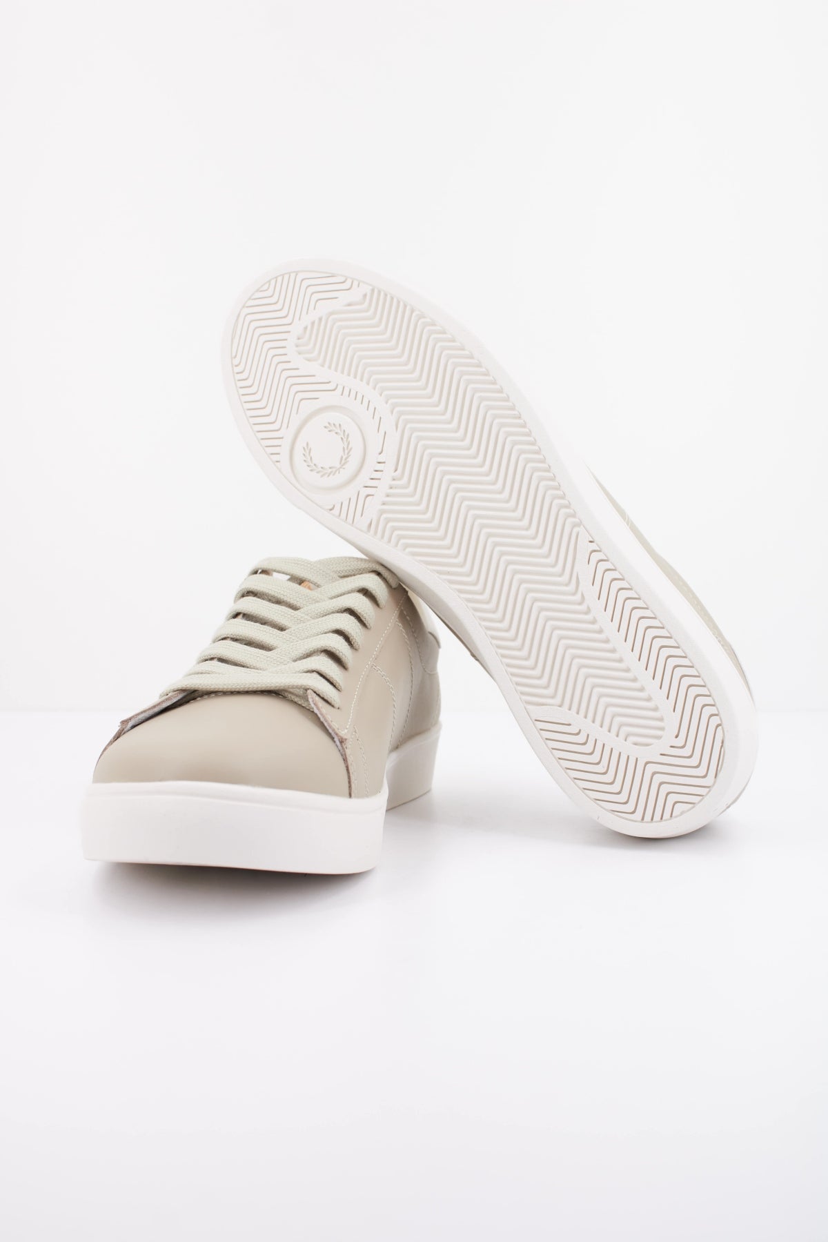 FRED PERRY SPENCER LEATHER en color VERDE (5)