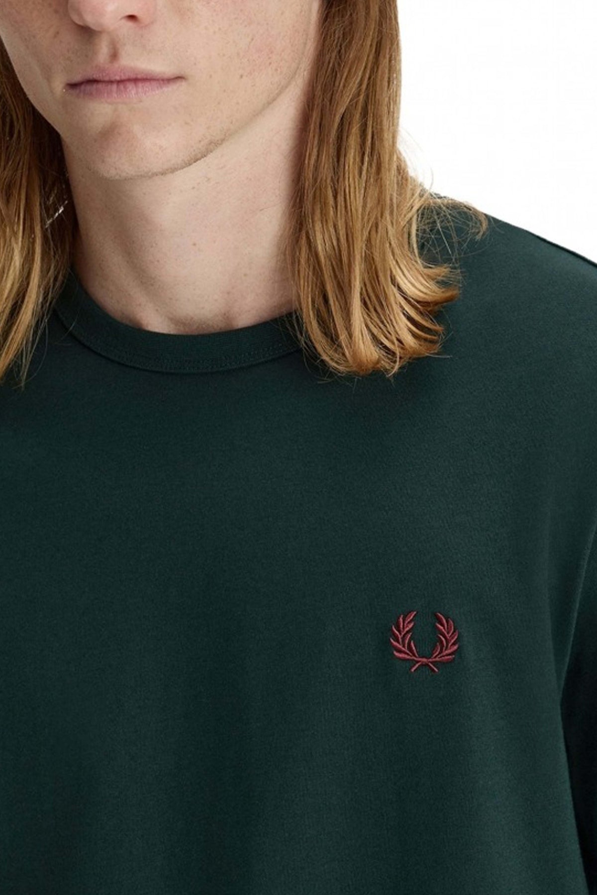 FRED PERRY RINGER T-SHIRT en color VERDE (3)