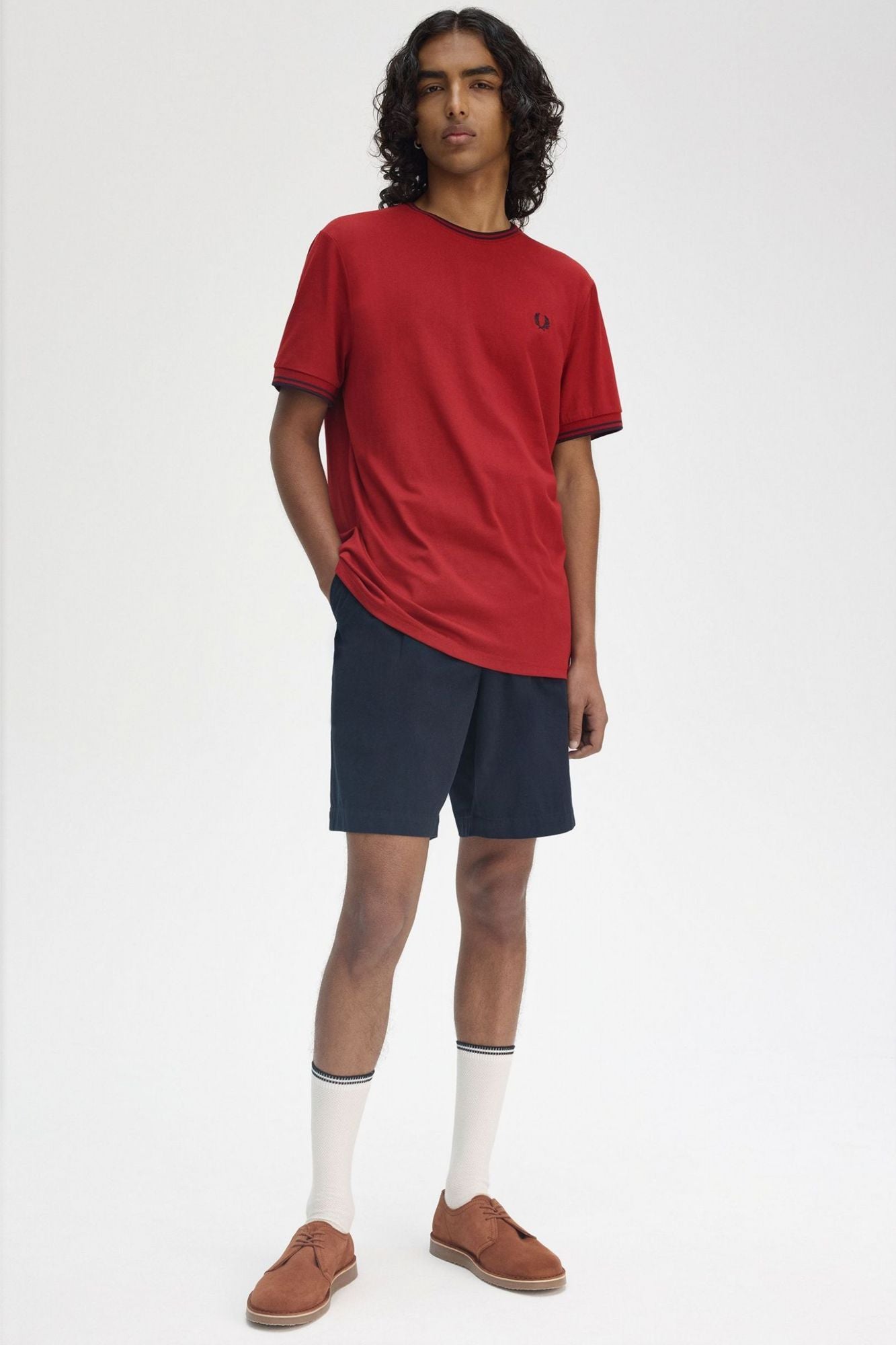 FRED PERRY TWIN TIPPED T-SHIRT en color ROJO (4)