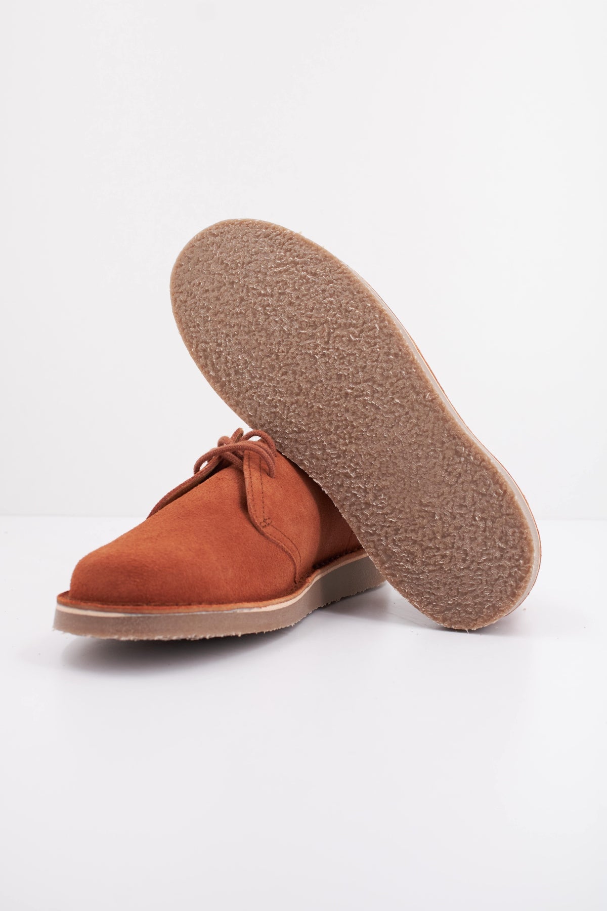 FRED PERRY LINDEN SUEDE en color MARRON (5)