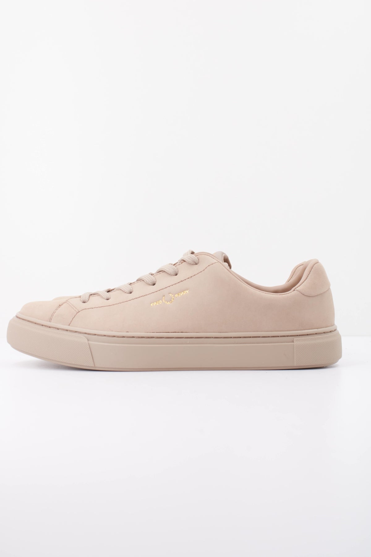 FRED PERRY B71 NUBUCK en color BEIS (1)