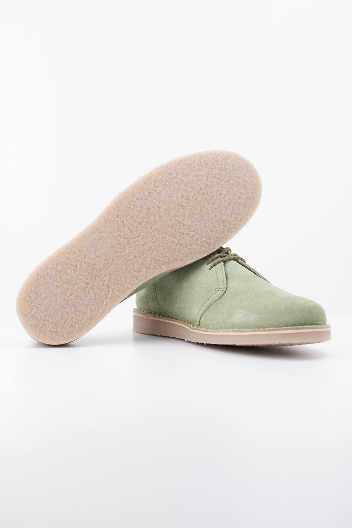FRED PERRY ZAPATO LINDEN SUEDE en color VERDE (5)