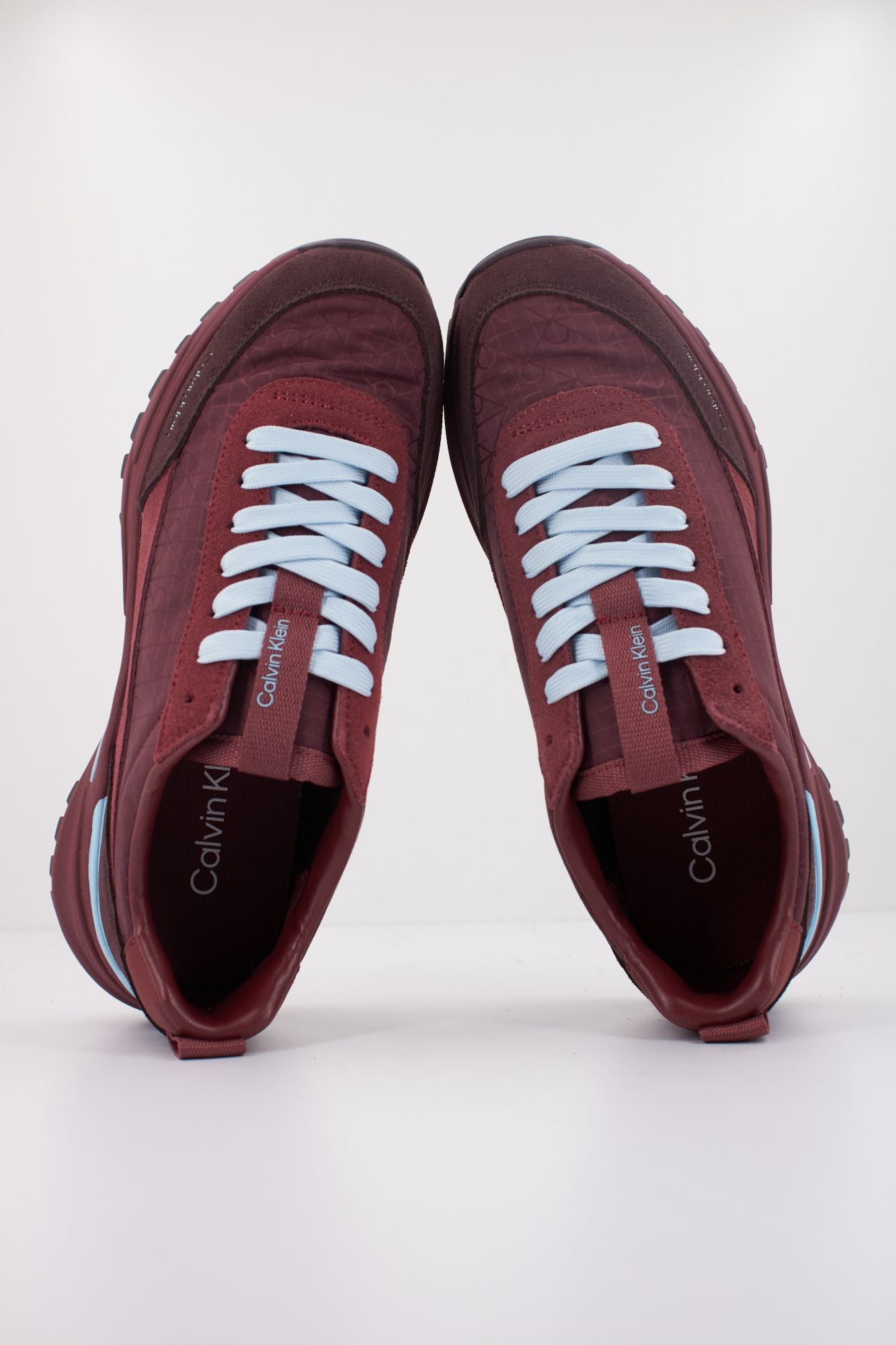 CALVIN KLEIN HIKE RUNNER CASUAL NY-SU en color BURDEOS (3)