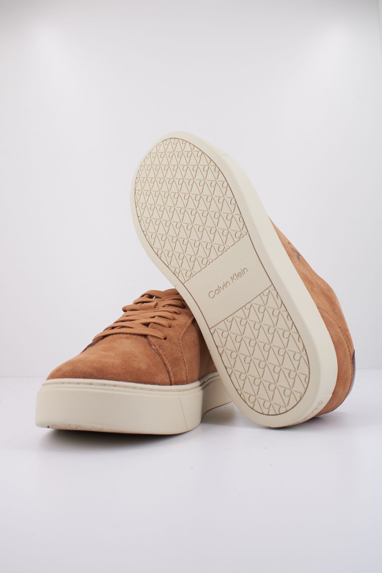 CALVIN KLEIN CLASSIC CUPSOLE LACEUP S en color MARRON (5)