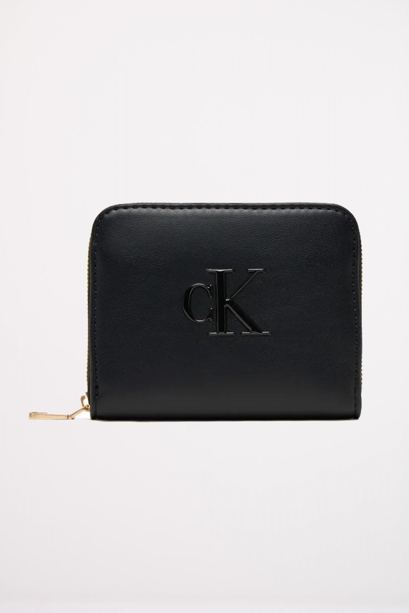 CALVIN KLEIN RAISED CK MEDIUM ZIP ARO en color NEGRO (1)