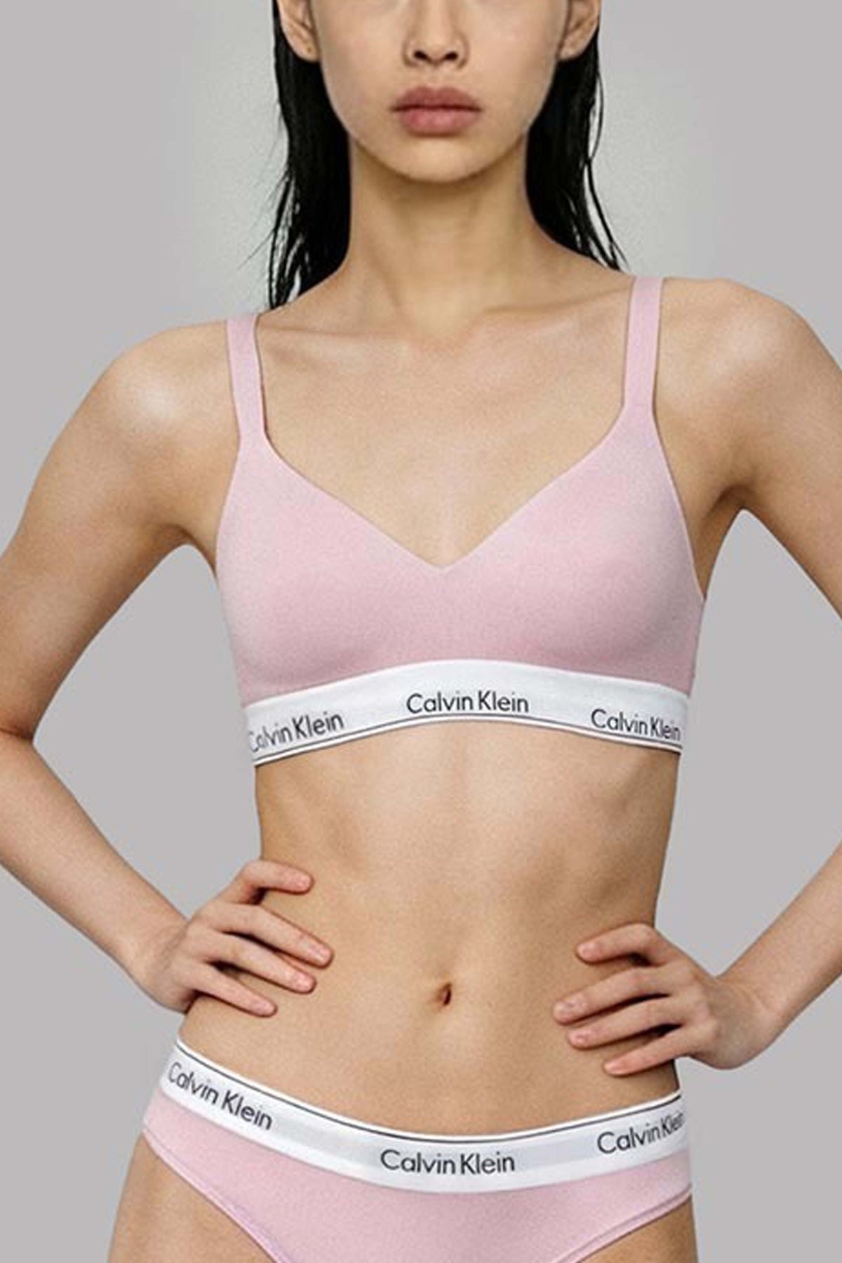 CALVIN KLEIN LIFT BRALETTE ICON COTTON MODAL en color ROSA (1)