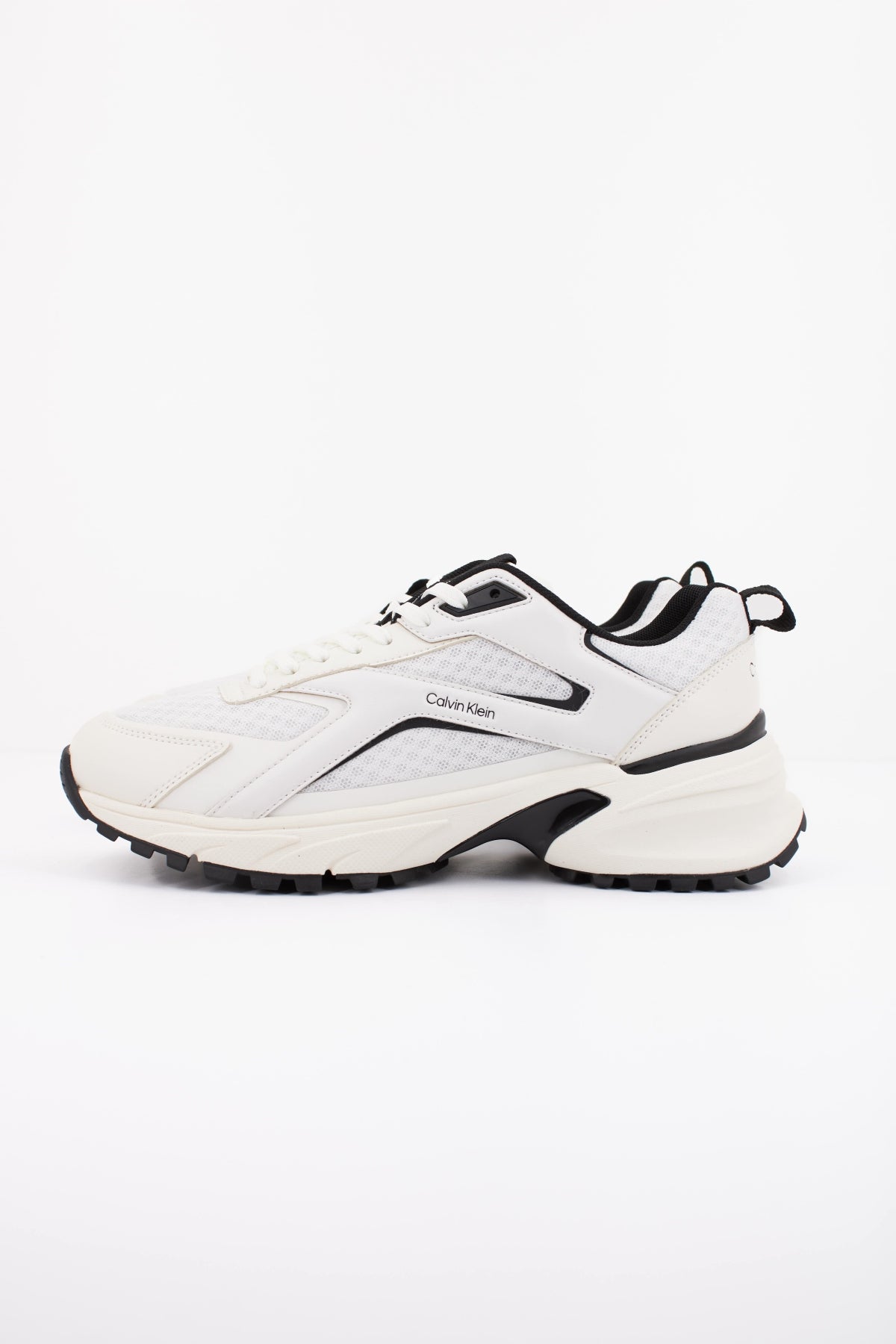 CALVIN KLEIN HIKE RUN CKSTRIPE MESH en color BLANCO (1)