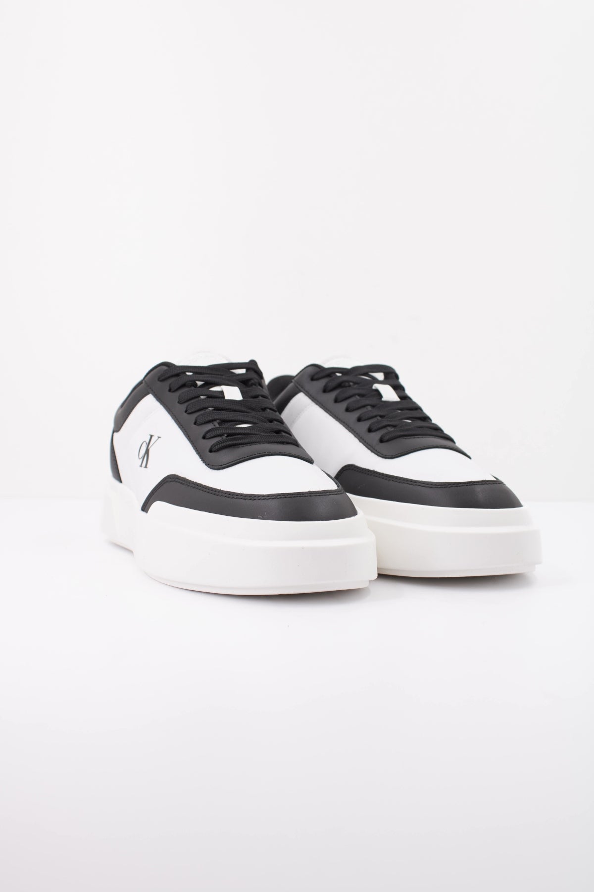 CALVIN KLEIN HM0HM02326 en color BLANCO (2)