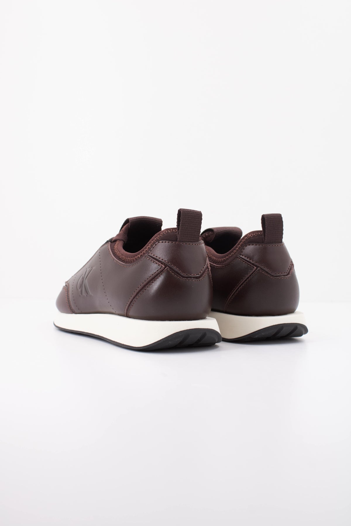 CALVIN KLEIN HW0HW03118 en color MARRON (4)