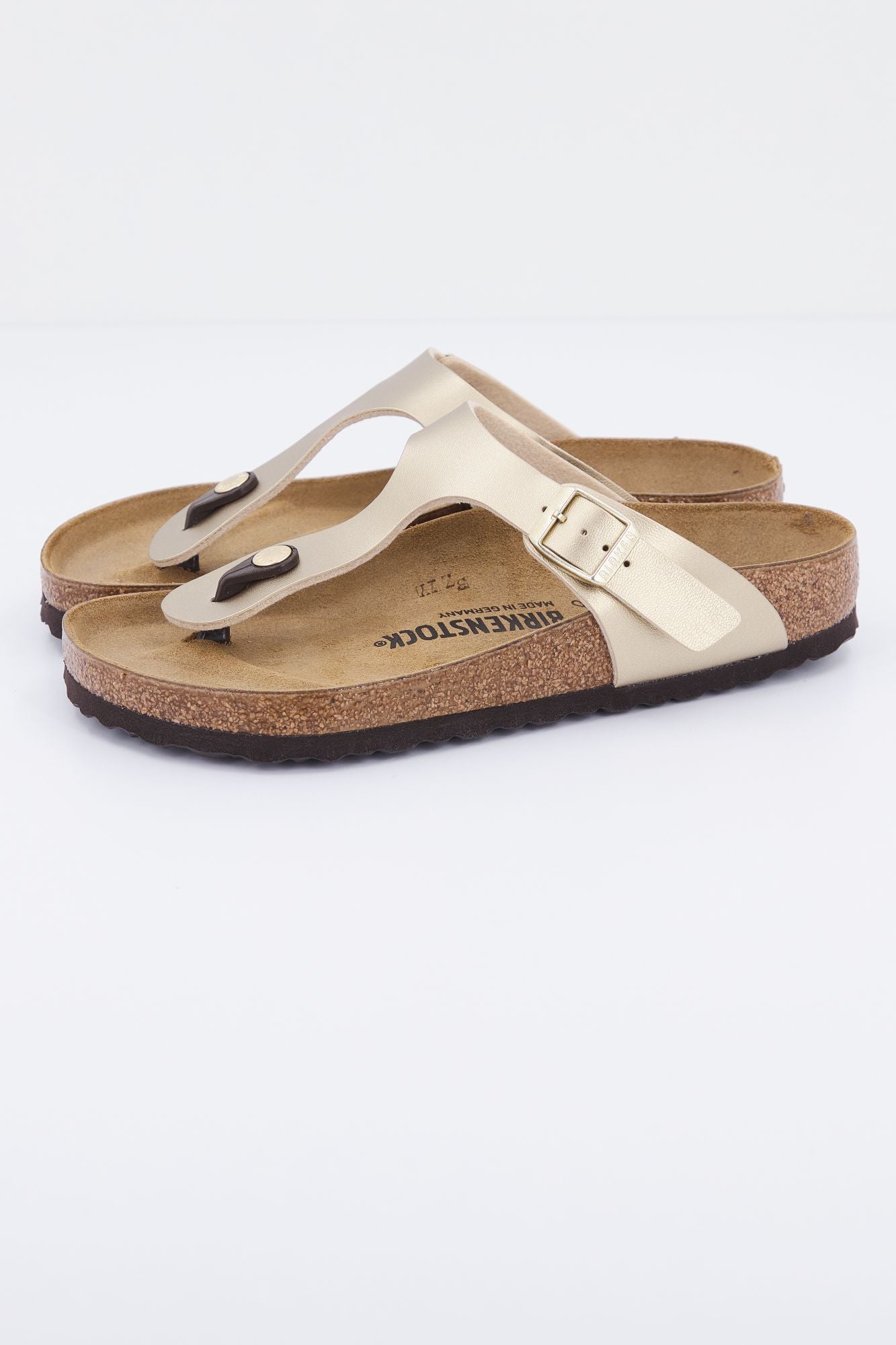 BIRKENSTOCK GIZEH BF en color ORO (1)