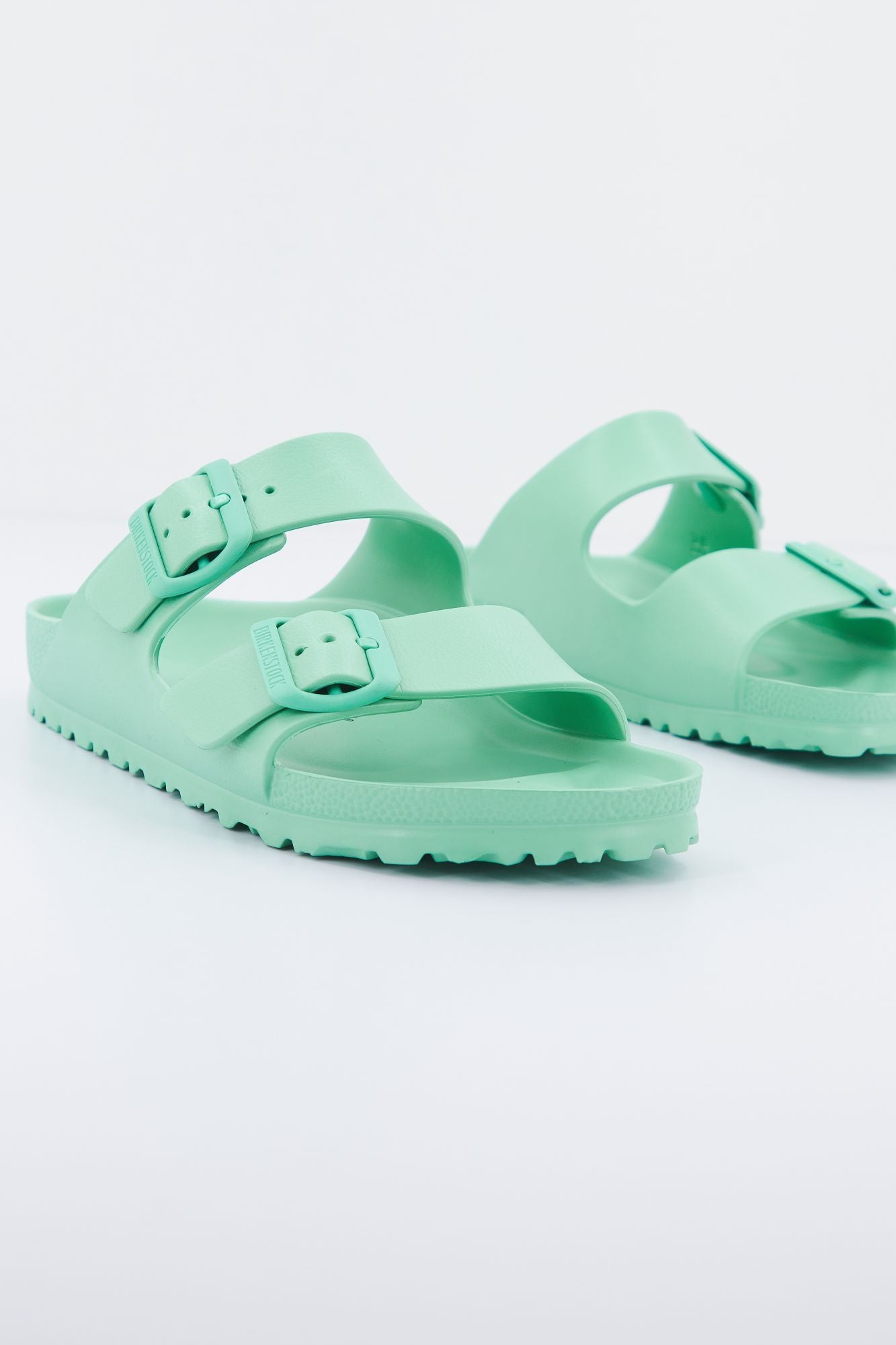 BIRKENSTOCK ARIZONA EVA BEACH en color VERDE (2)
