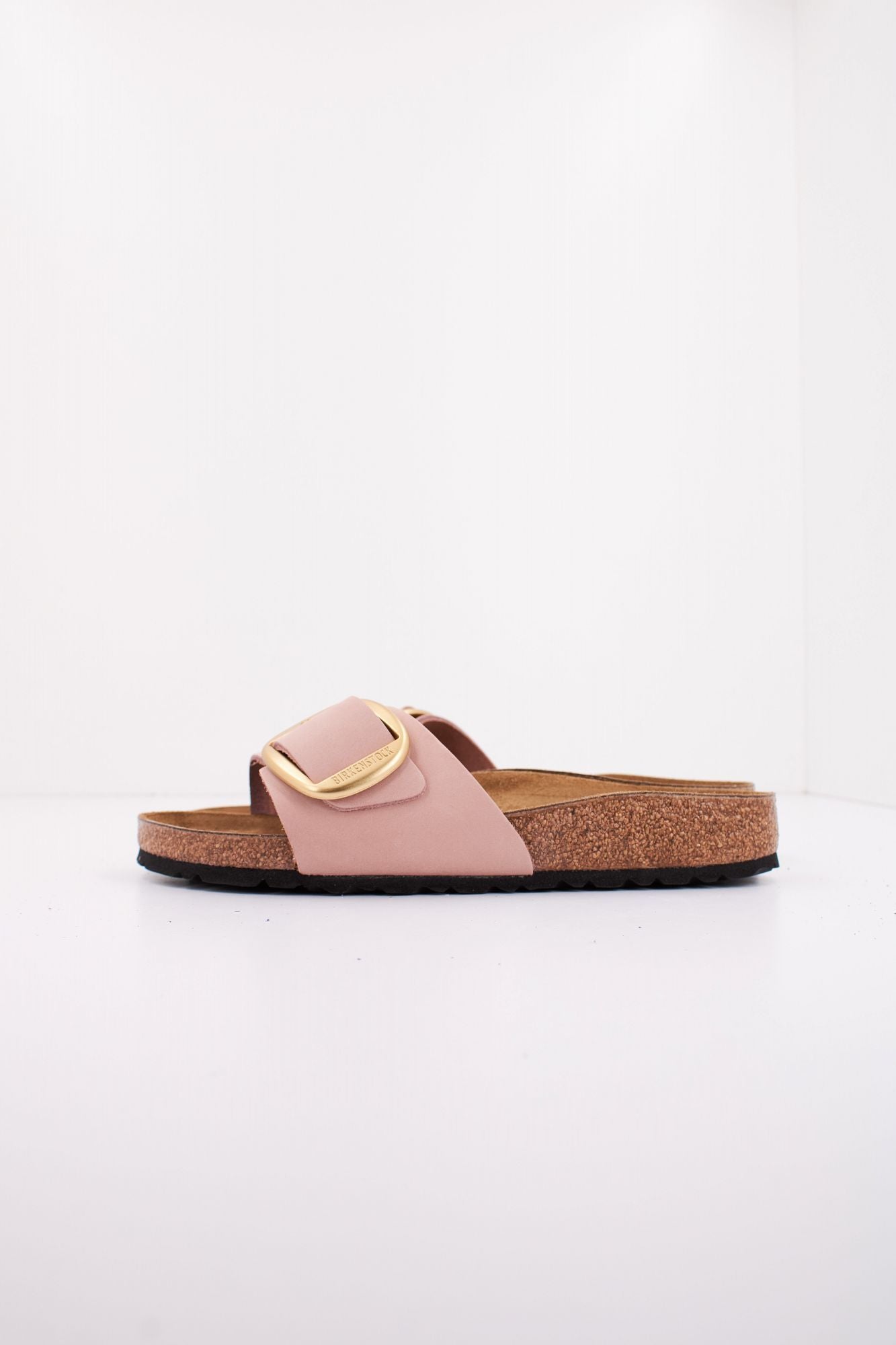 BIRKENSTOCK MADRID BIG BUCKLE NUBUCK en color NUDE (1)