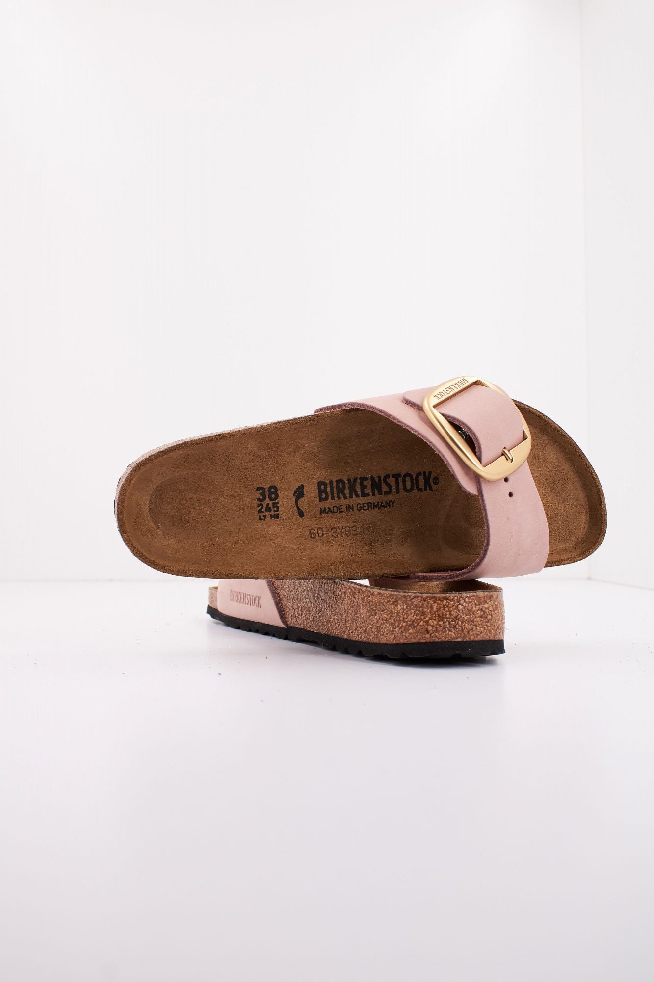 BIRKENSTOCK MADRID BIG BUCKLE NUBUCK en color NUDE (4)