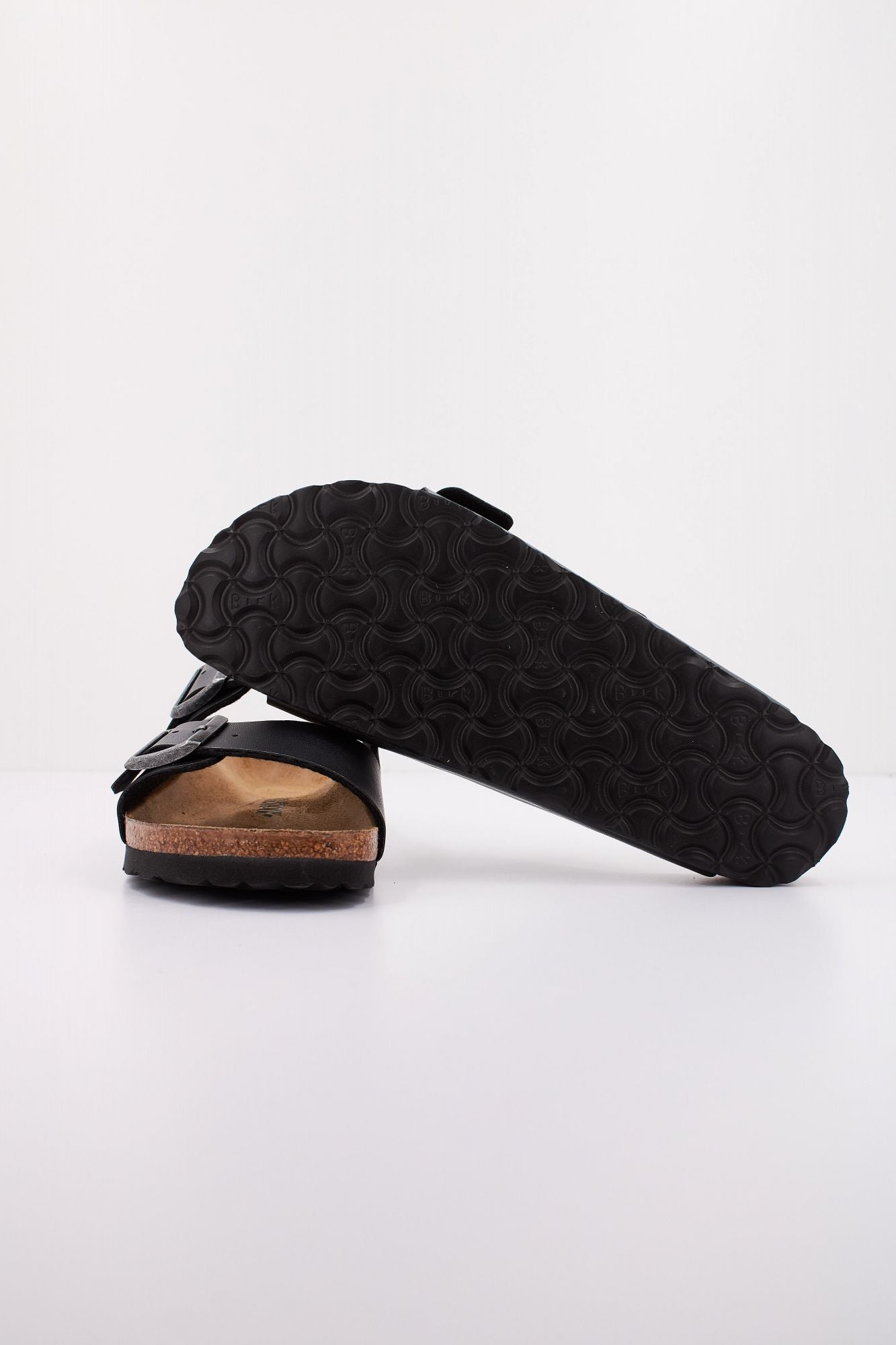 BIRKENSTOCK BF METALLIC en color NEGRO (5)