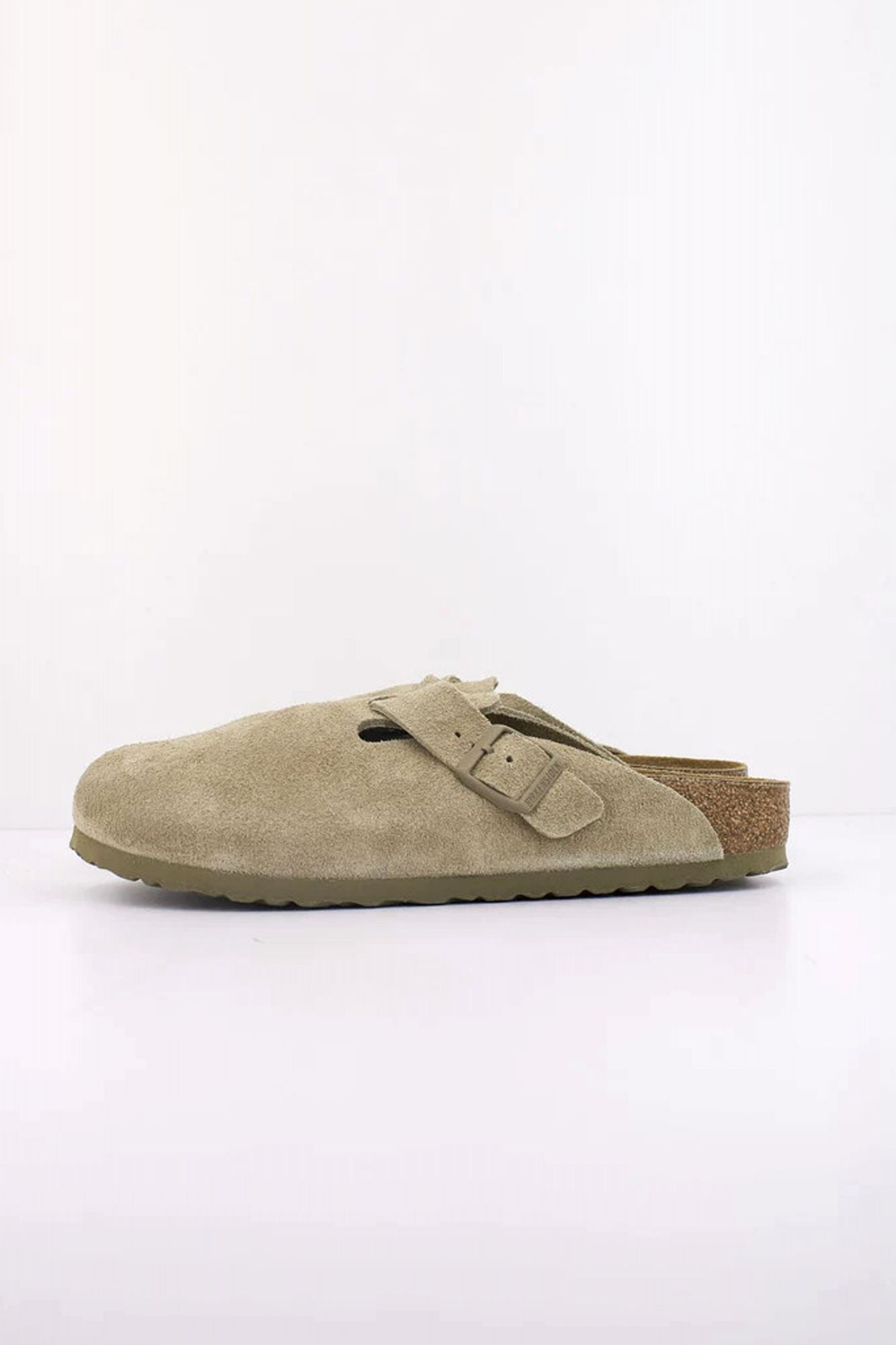 BIRKENSTOCK BOSTON LEVE en color VERDE (1)