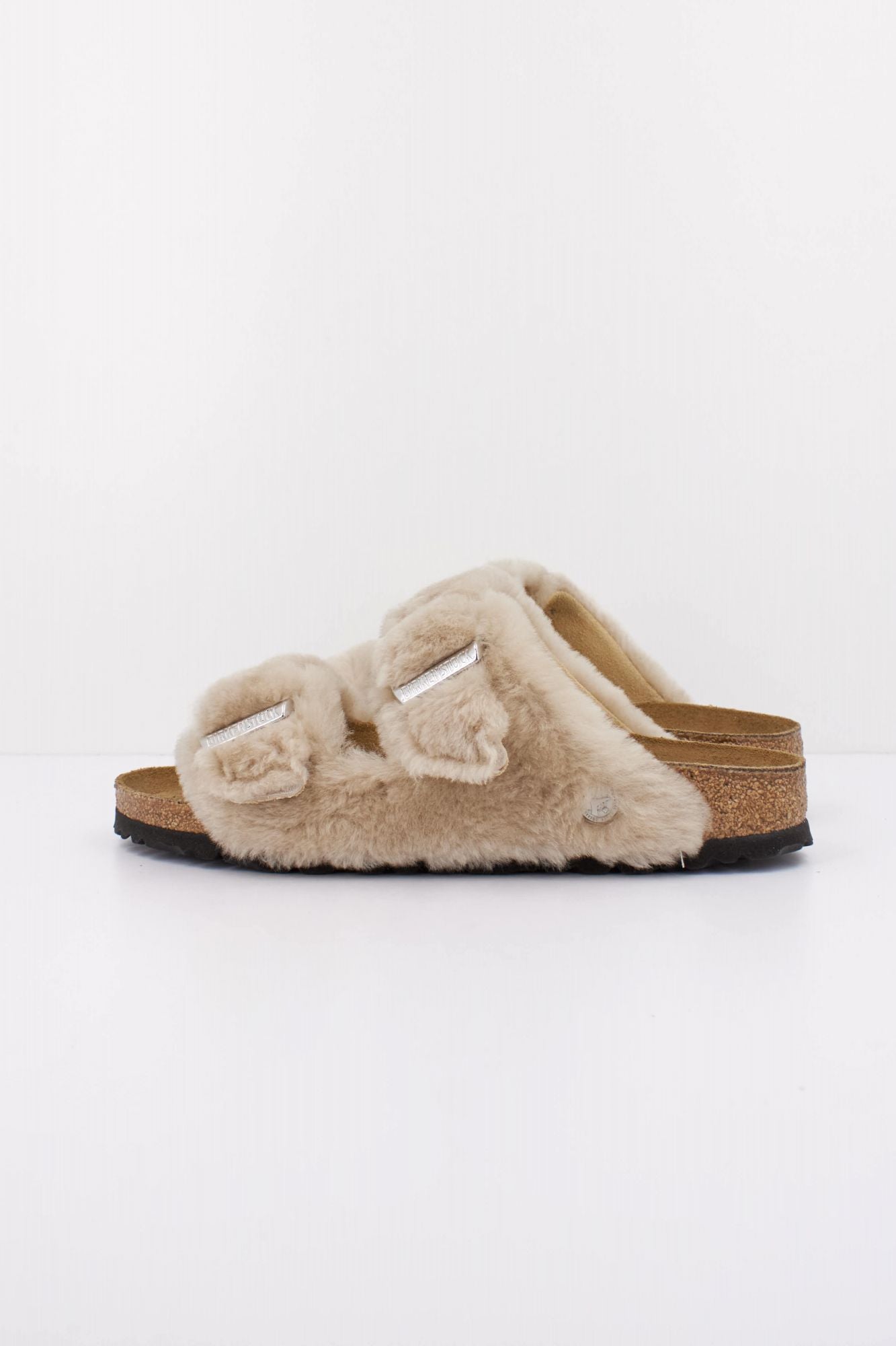 BIRKENSTOCK ARIZONA en color BEIS (1)
