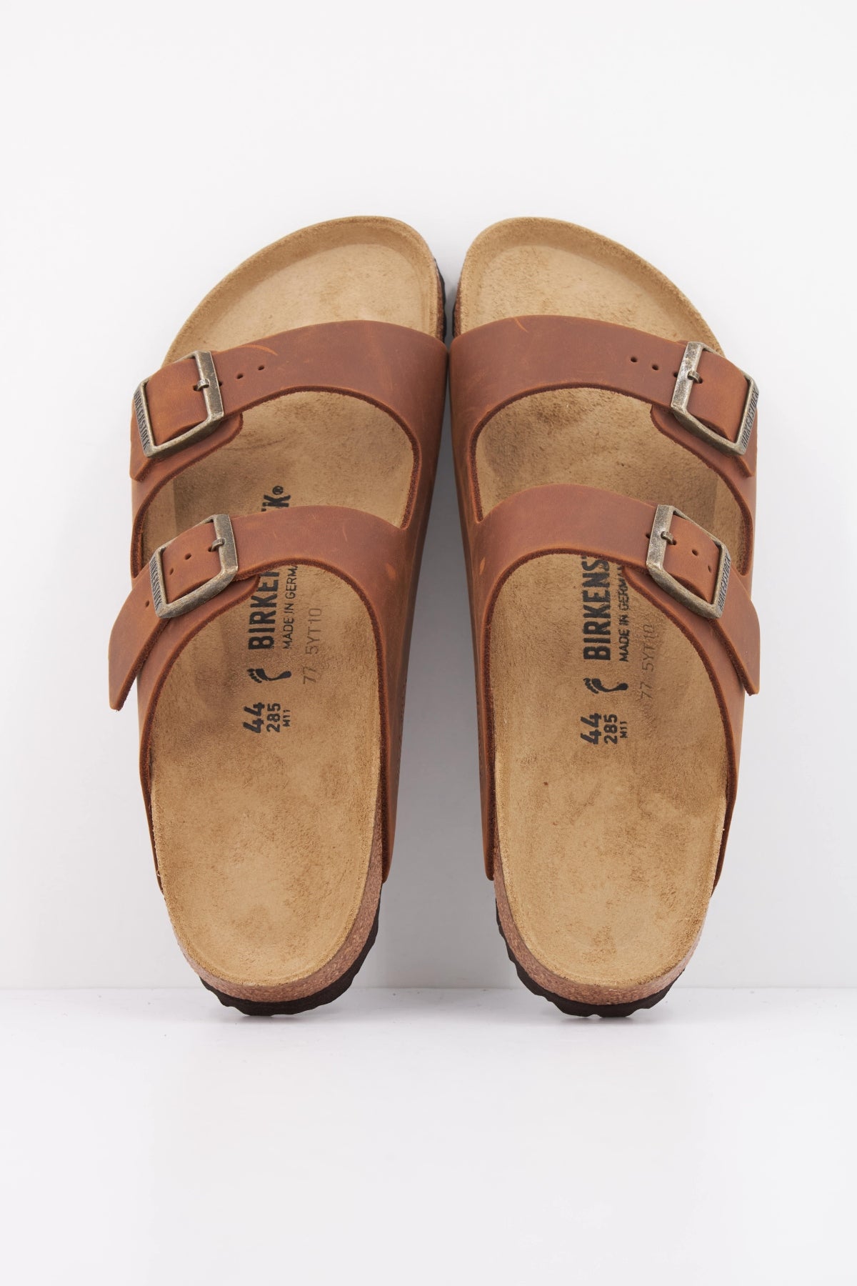 BIRKENSTOCK ARIZONA LEATHER OILED en color MARRON (3)