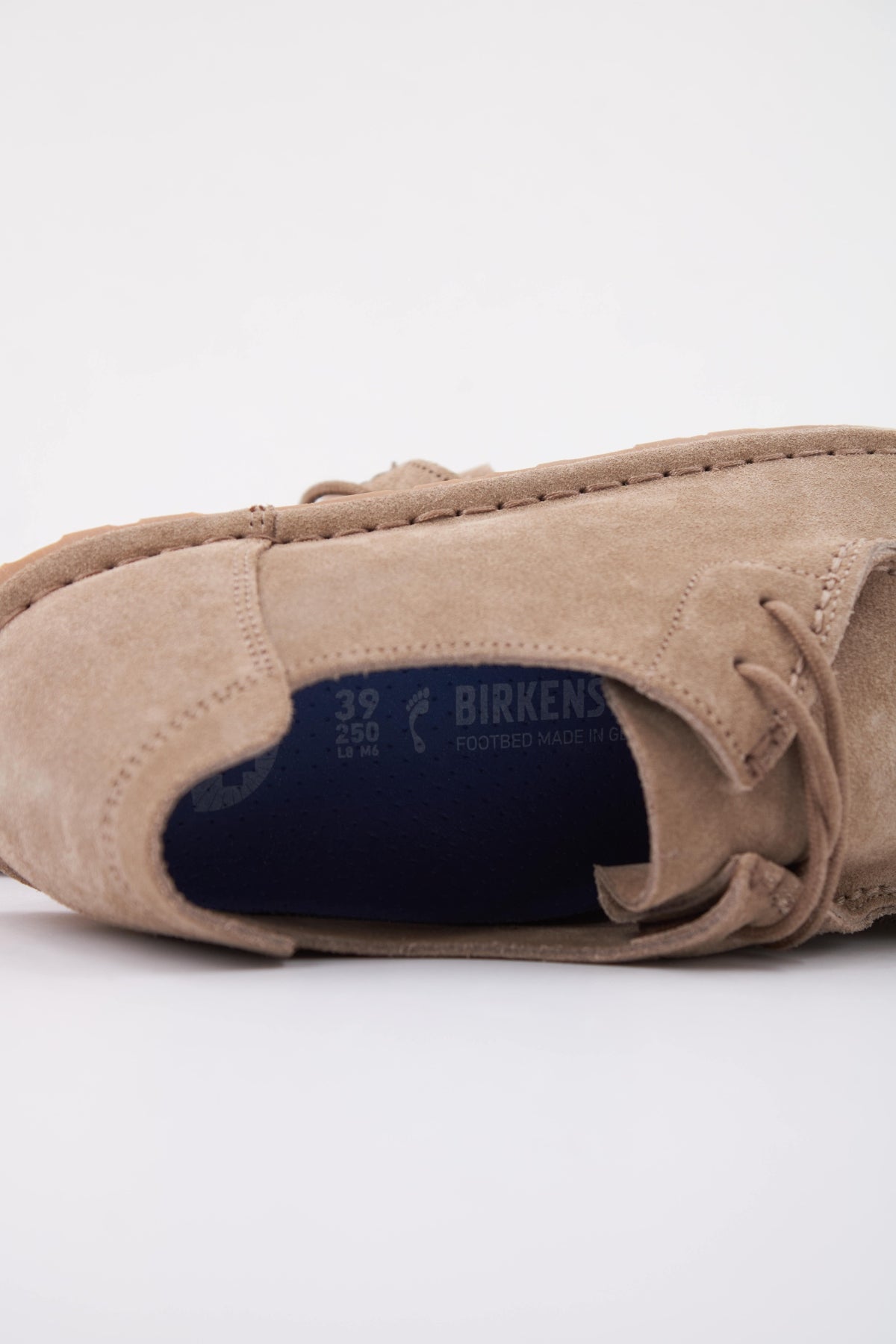 BIRKENSTOCK 1034413BI UTTI LACE SUEDE LEATHER en color BEIS (5)