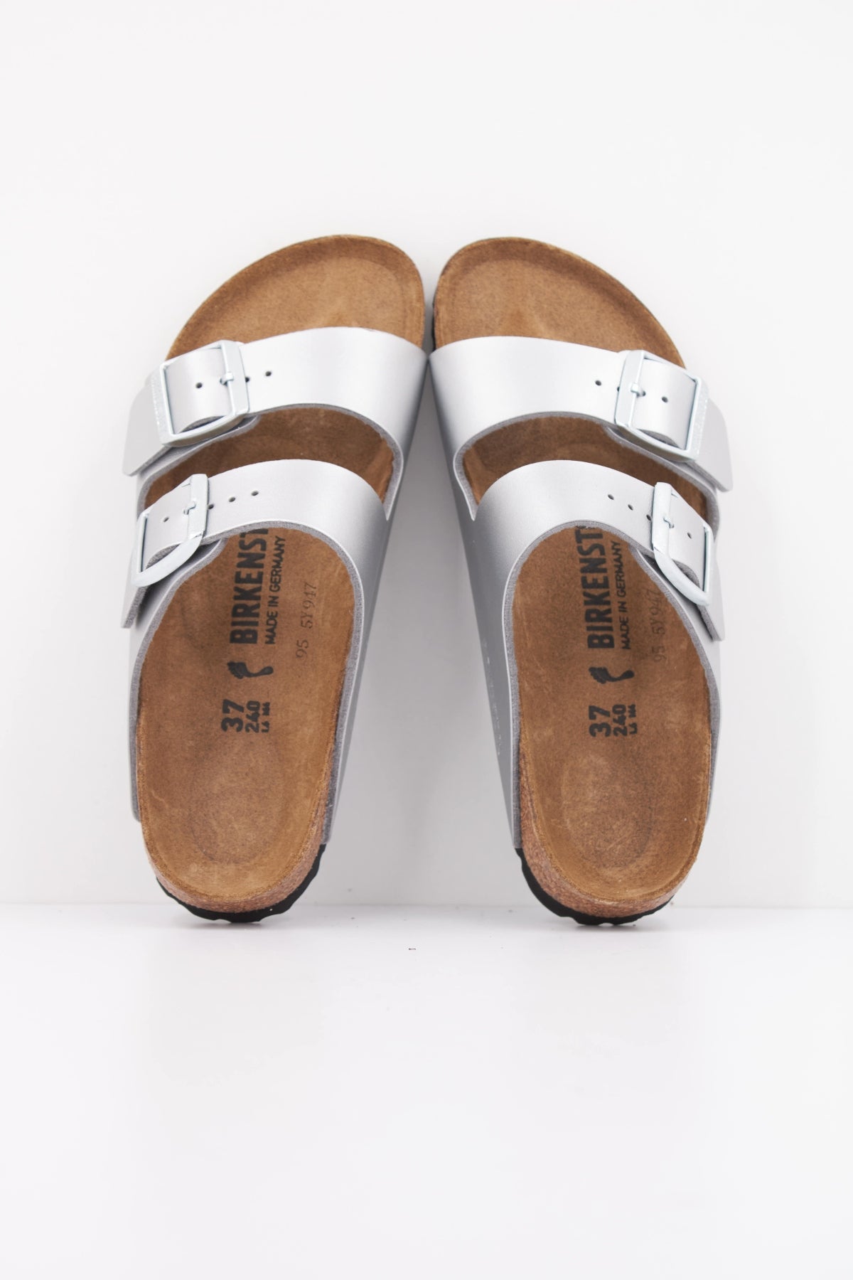 BIRKENSTOCK ARIZONA BF en color PLATA (3)