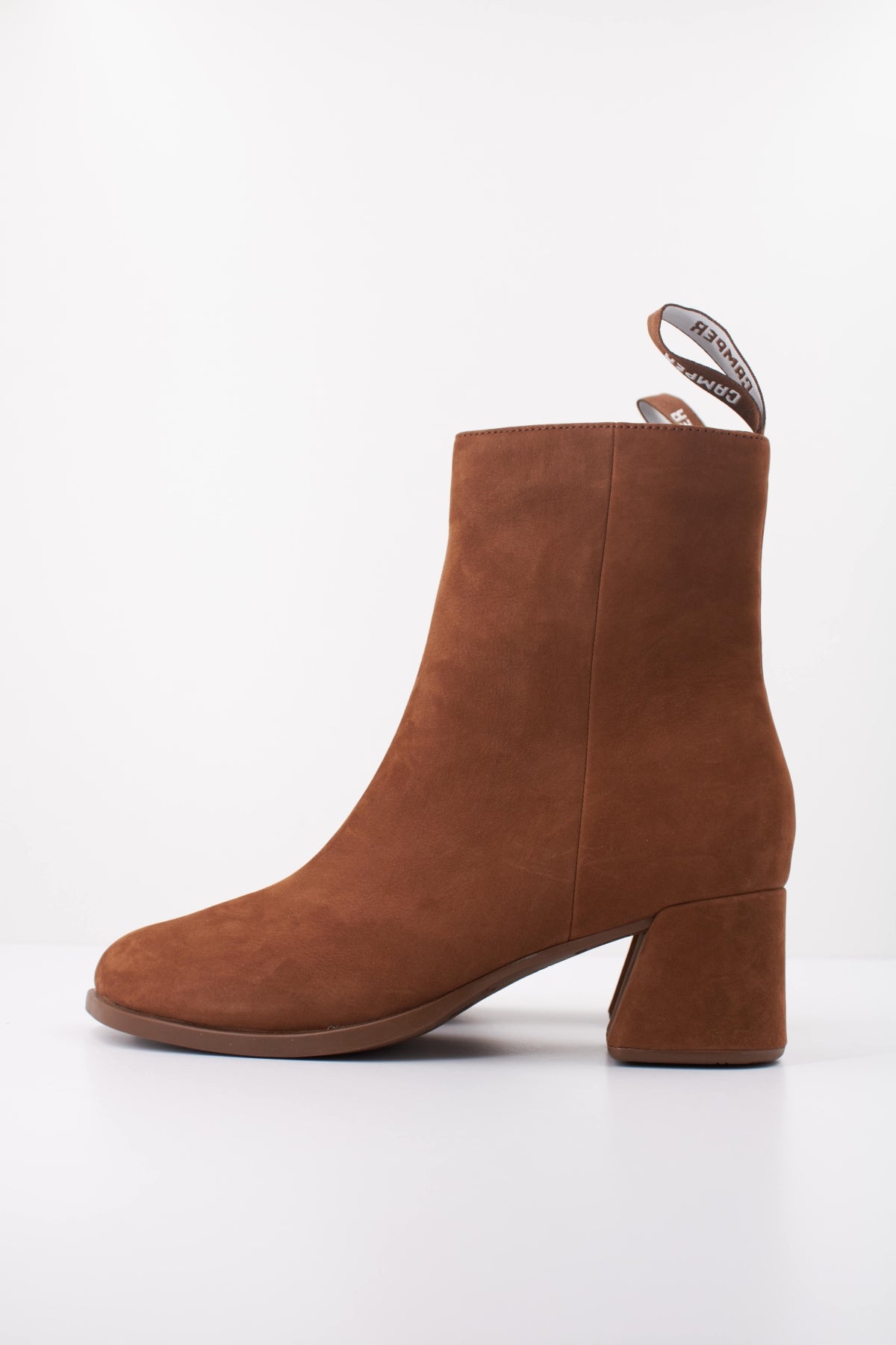 CAMPER LARA en color MARRON (1)