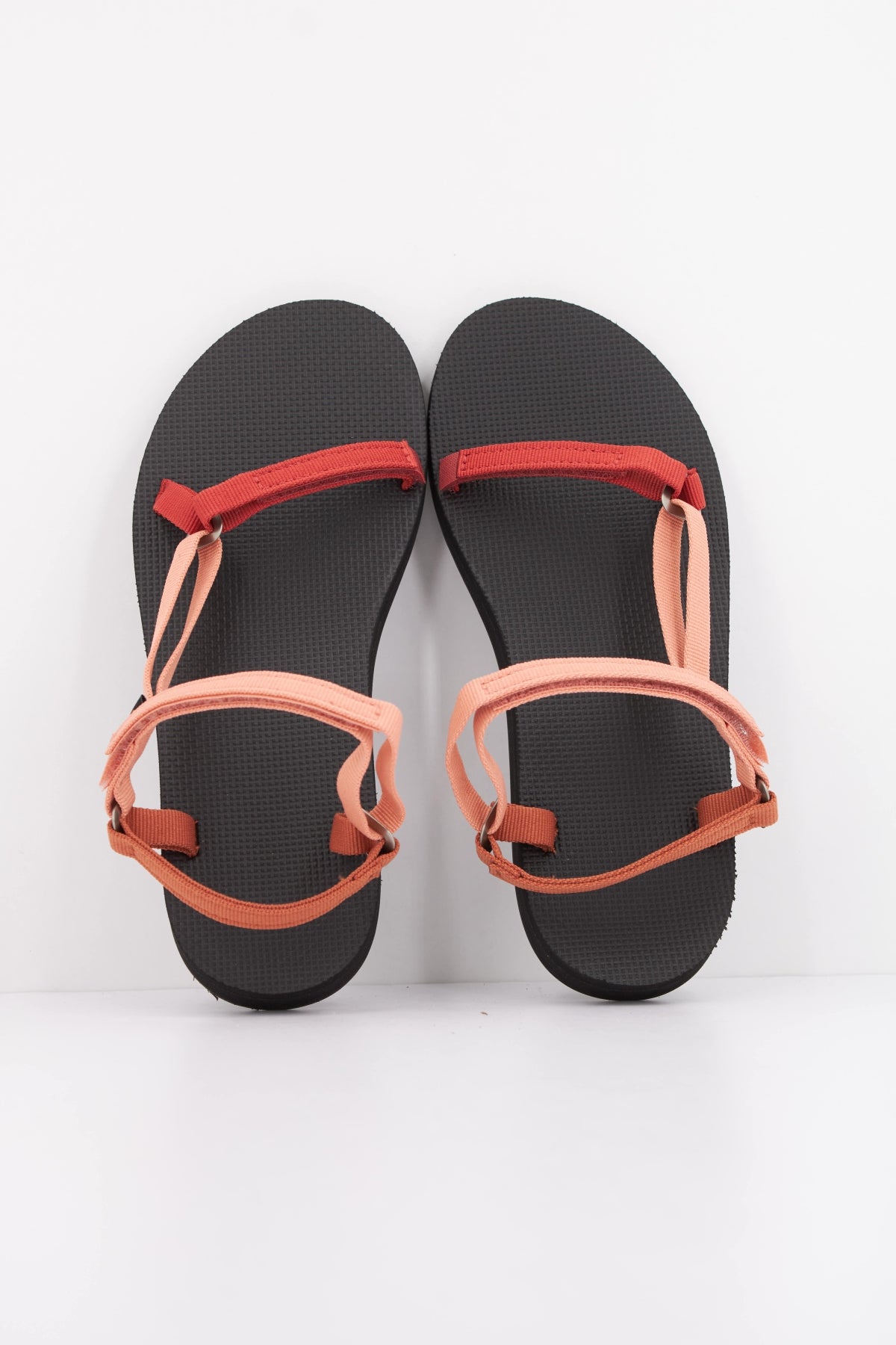 TEVA W ORIGINAL UNIVERSAL SLIM en color ROSA (3)
