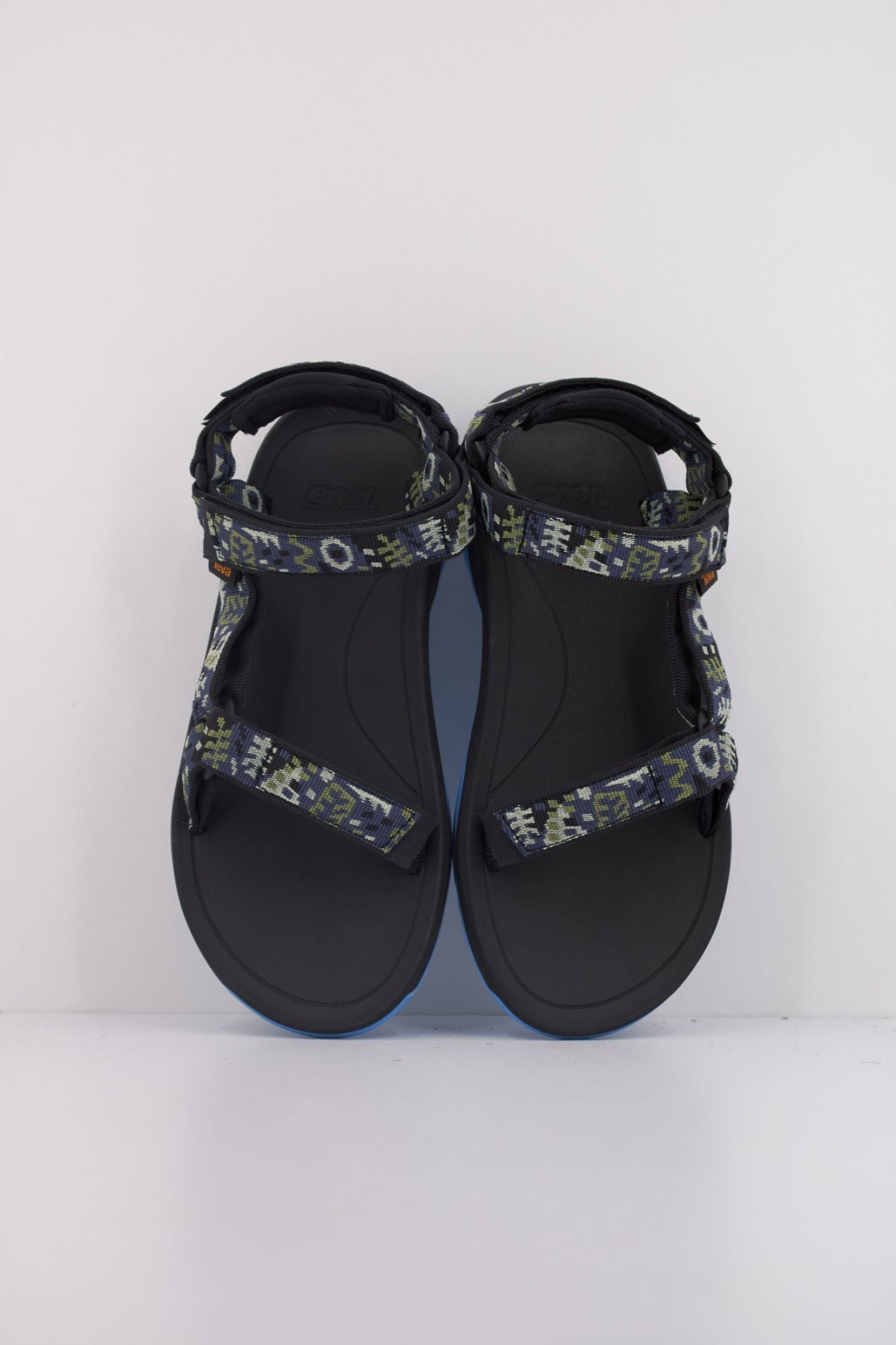 TEVA K HURRICANE XLT2 en color NEGRO (3)