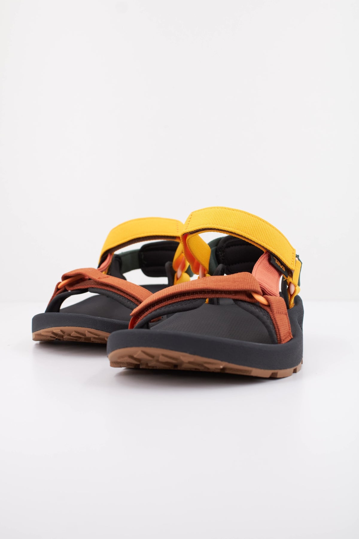 TEVA W HYDRATREK en color MARRON (2)