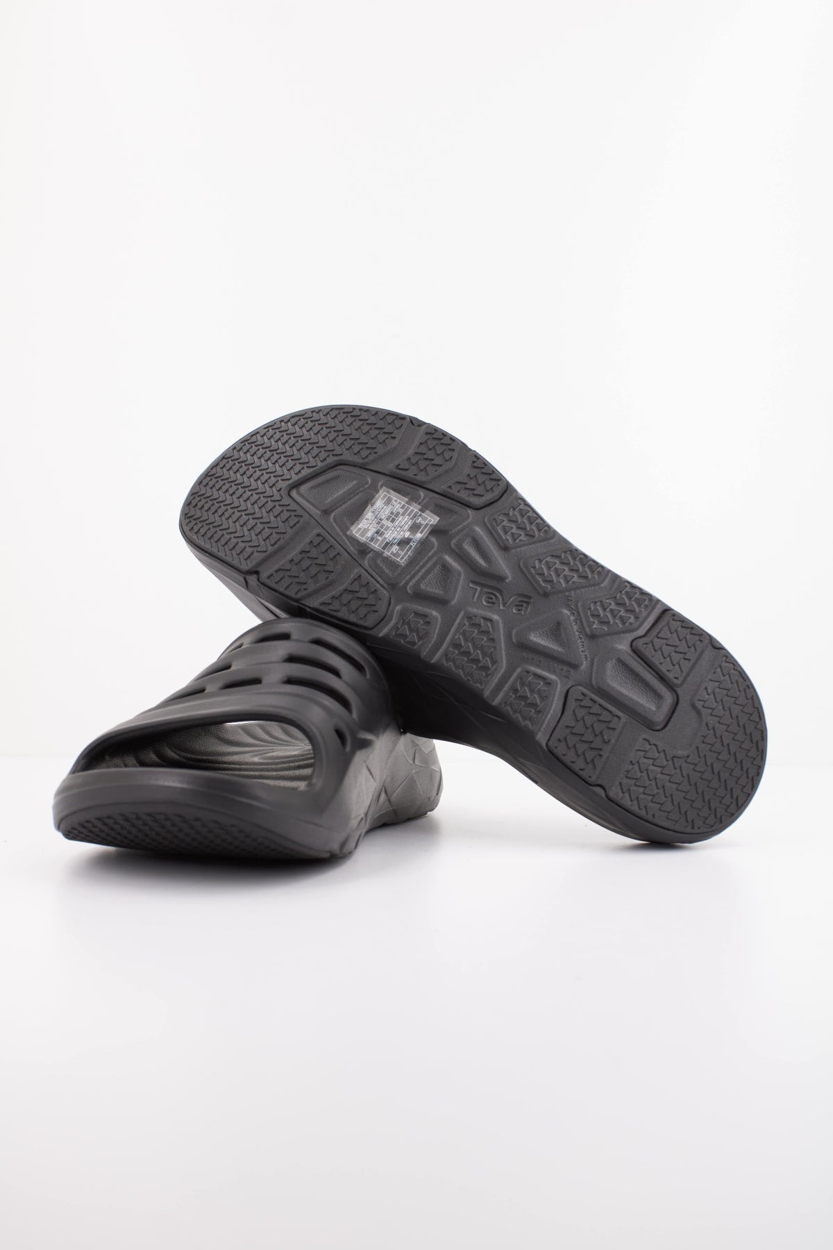 TEVA M APRETRAIL en color NEGRO (5)