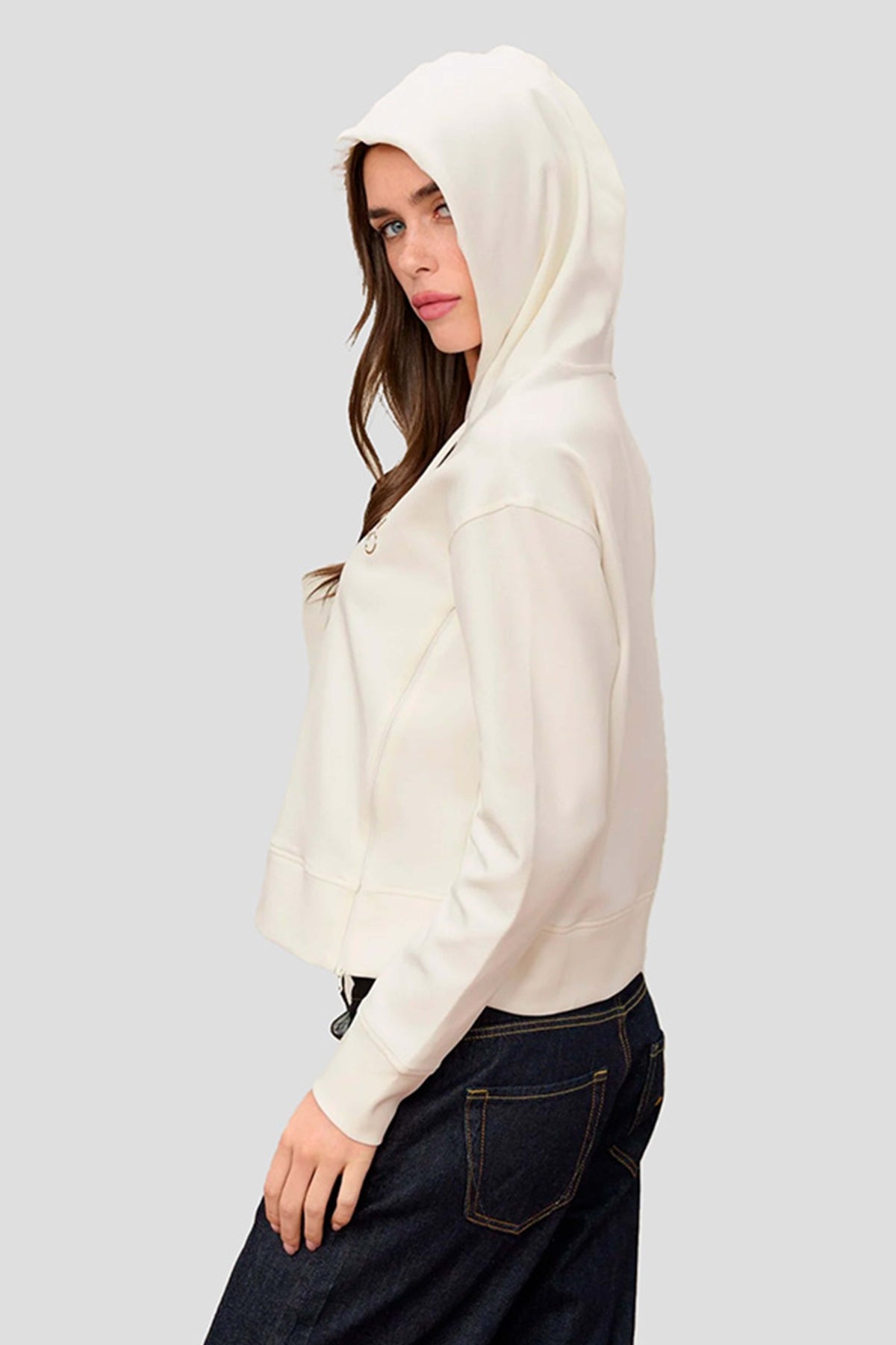 BLAUER SUDADERA FAYETTE en color BLANCO (2)