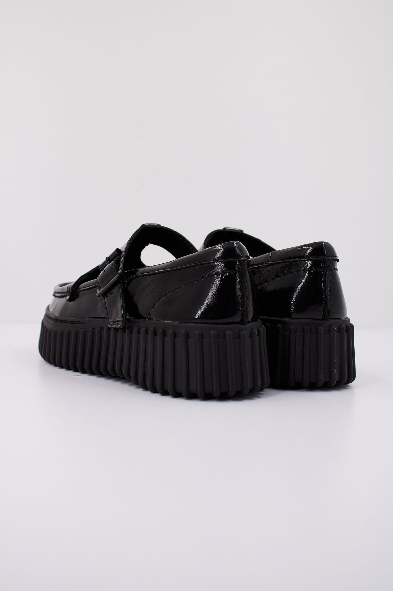 CLARKS TORHILL BAR en color NEGRO (4)