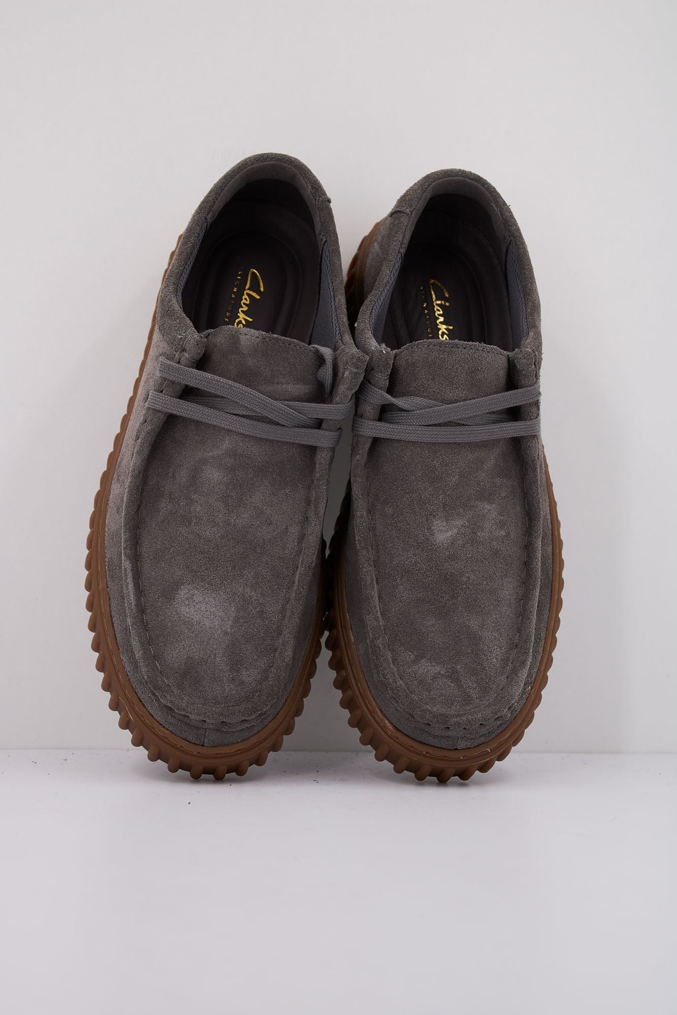 CLARKS TORHILL LO en color GRIS (3)
