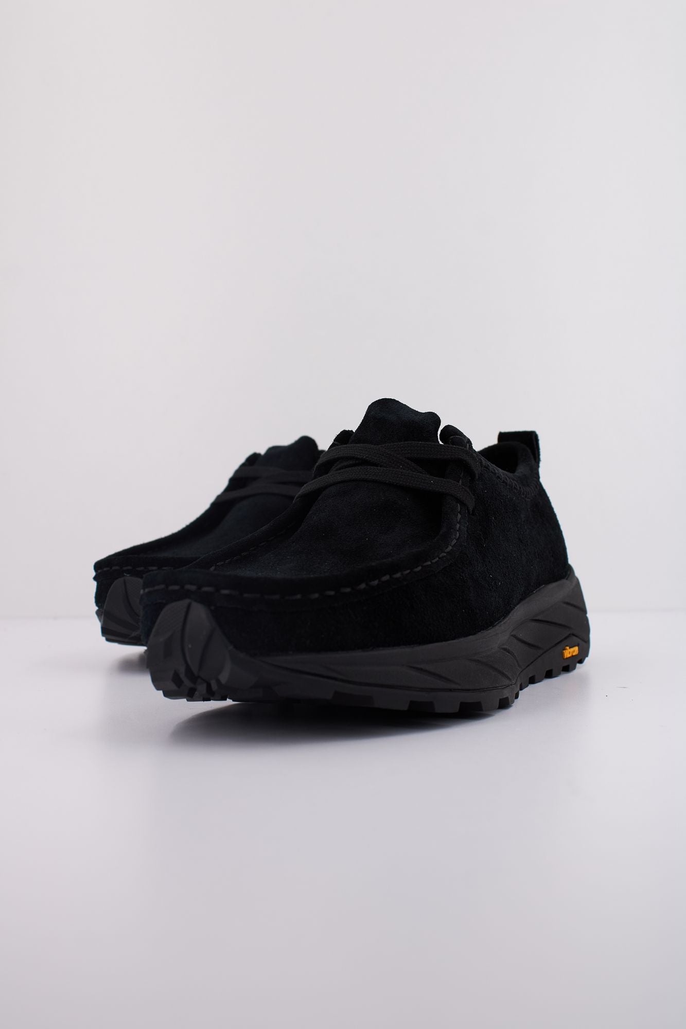 CLARKS WALLA EDEN LO en color NEGRO (2)