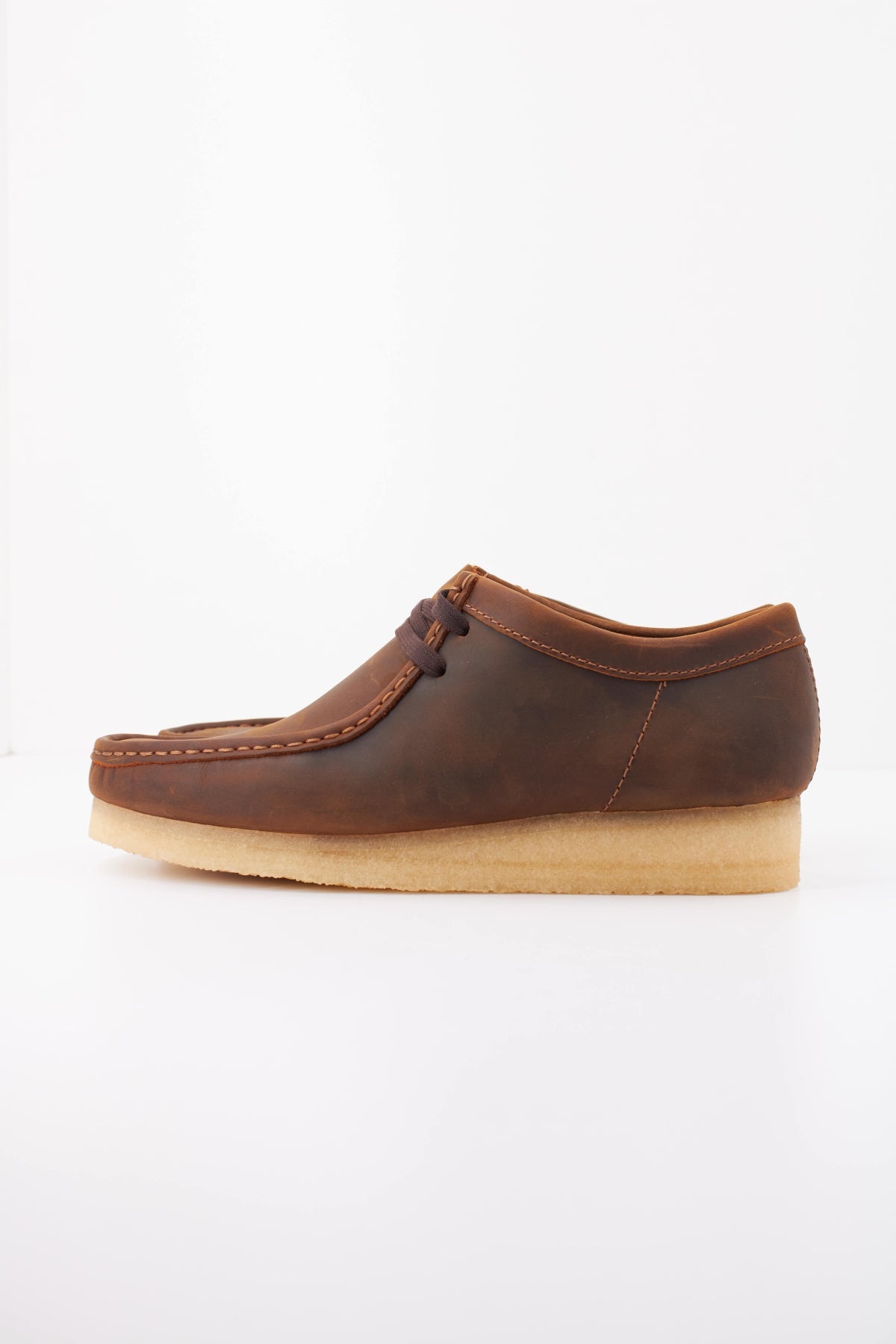 CLARKS WALLABEE en color MARRON (1)