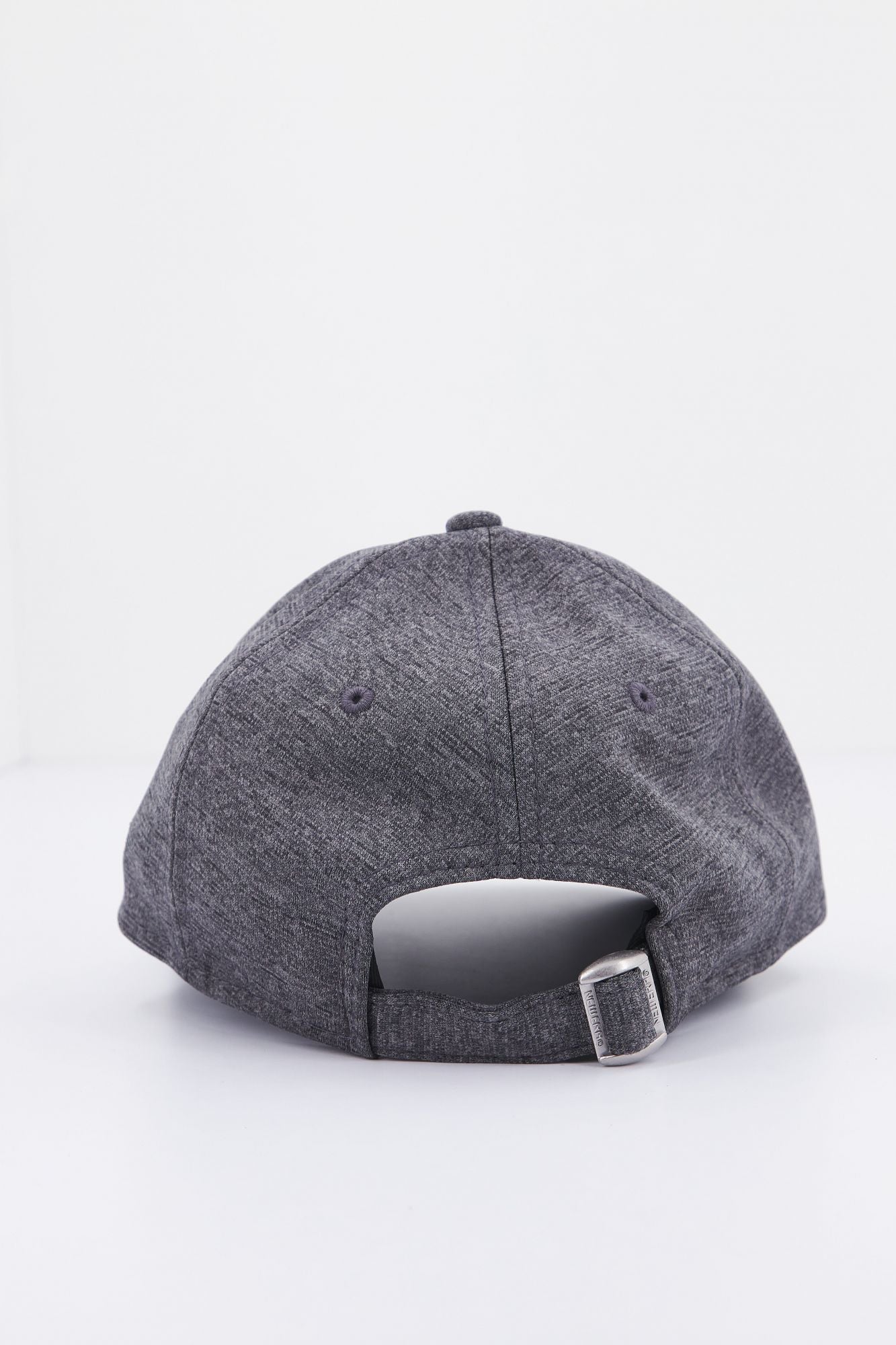 NEW ERA TECH JERSEY 9FORTY en color GRIS (3)