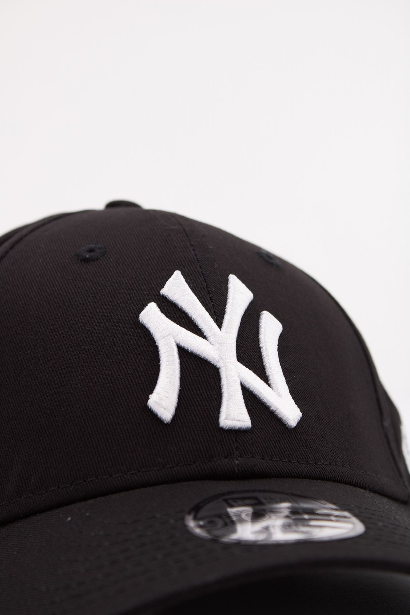 NEW ERA K 940 MLB LEAGUE en color NEGRO (4)