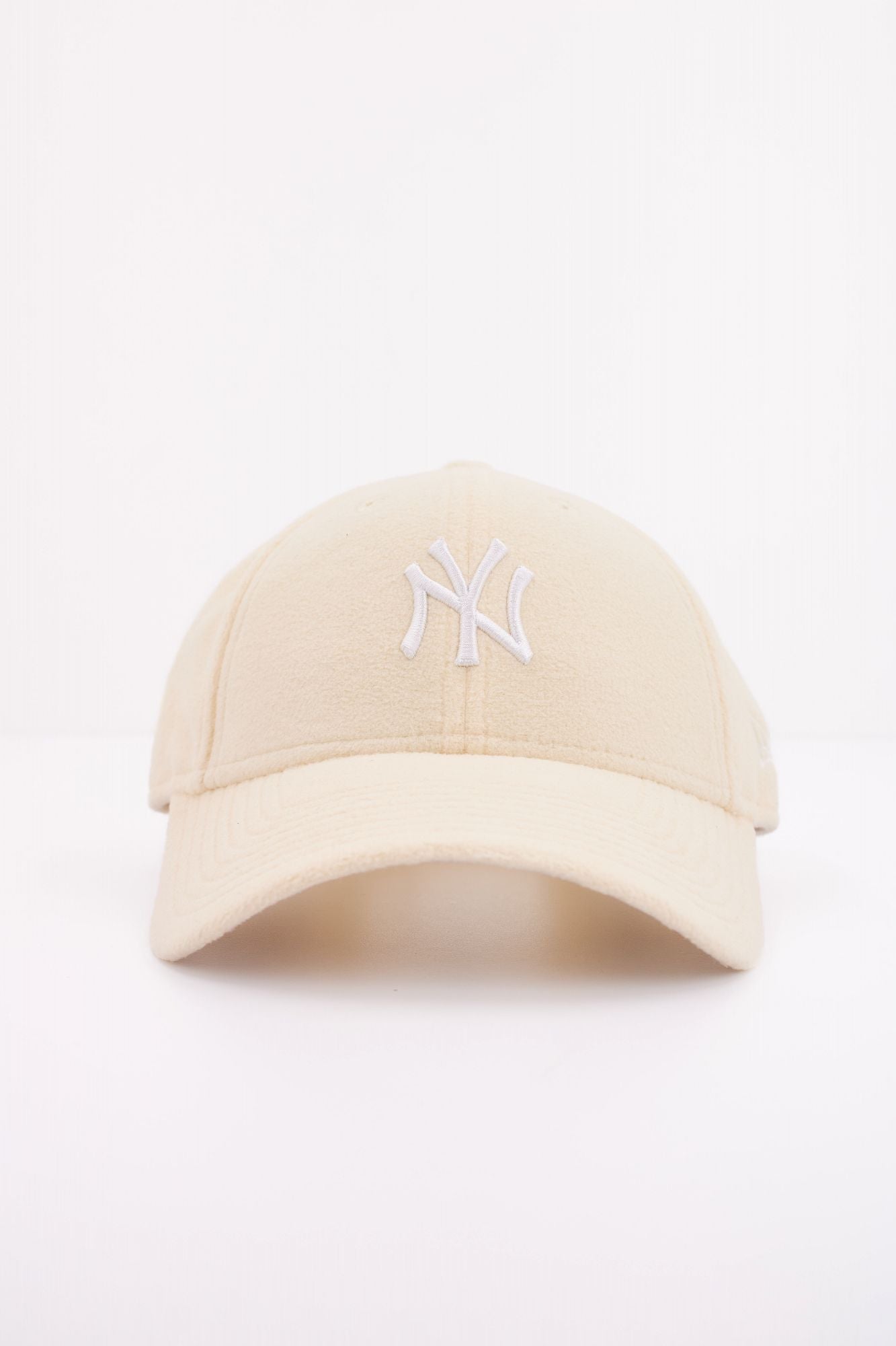 NEW ERA NEW YORK YANKEES en color BEIS (1)