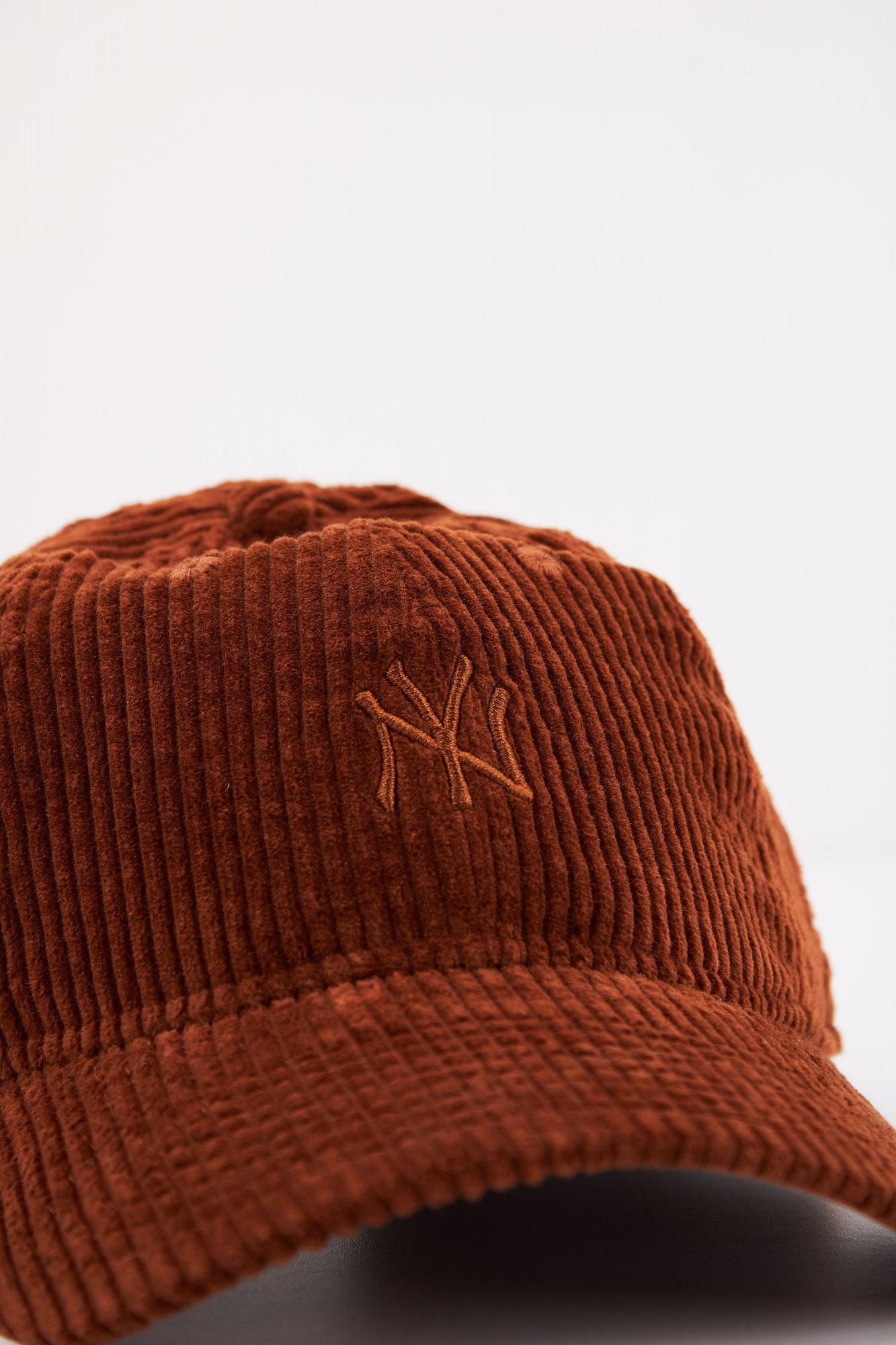 NEW ERA NEW YORK YANKEES EBR en color MARRON (4)