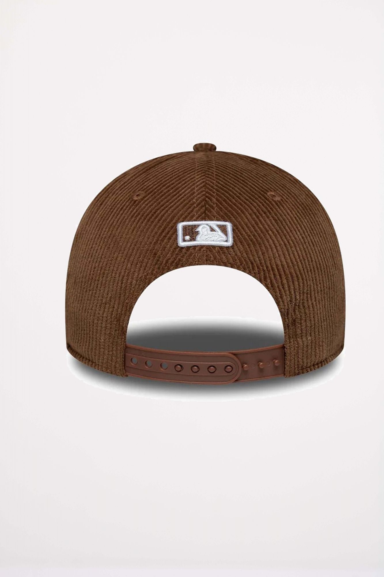 NEW ERA CORD 9FORTY MC NEYYAN en color MARRON (3)