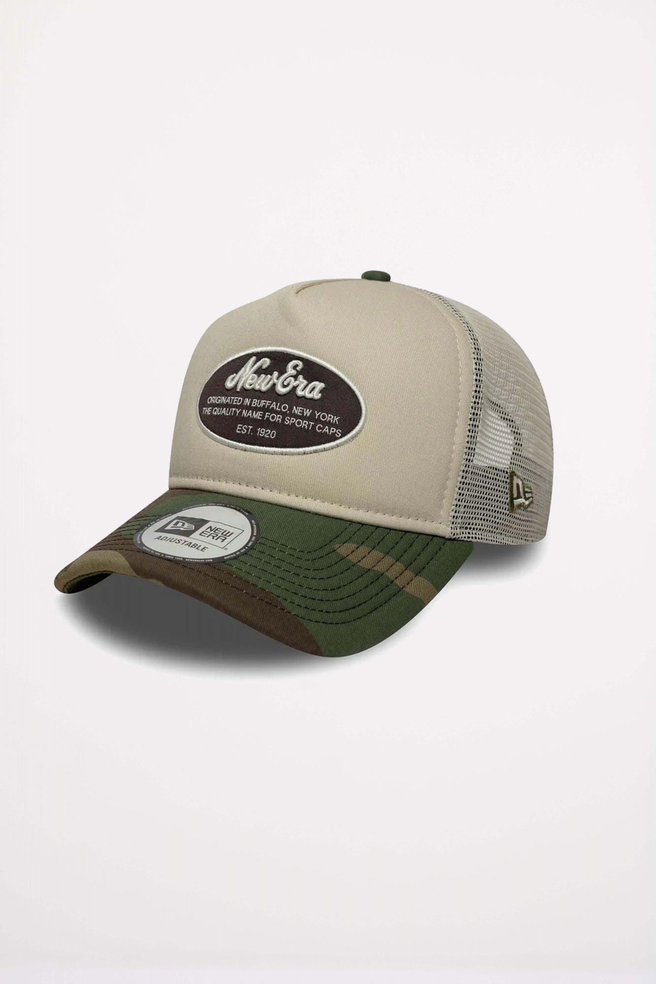 NEW ERA NEW ERA OVAL PATCH CREAM 9FORTY E-FRAME TRUCKER en color BEIS (1)