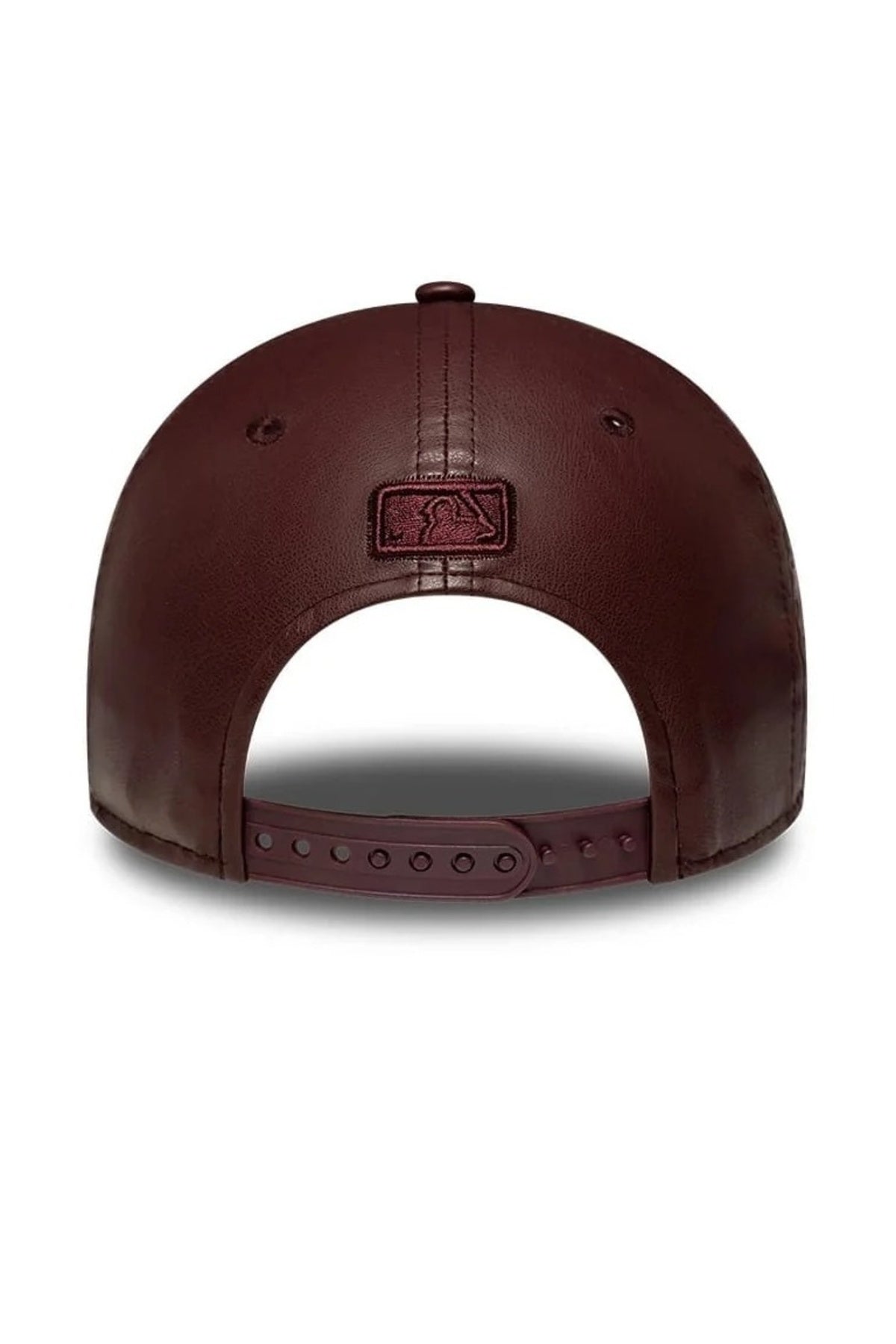 NEW ERA WMNS DIAMANTE PU 9FORTY MC NEYYAN en color (4)