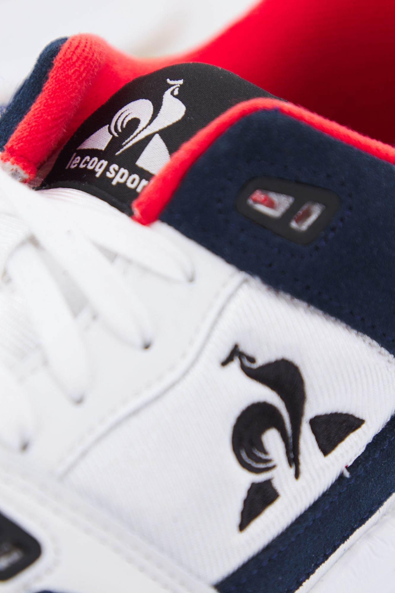 LE COQ SPORTIF LCS R1000 TRICOLORE en color BLANCO (4)